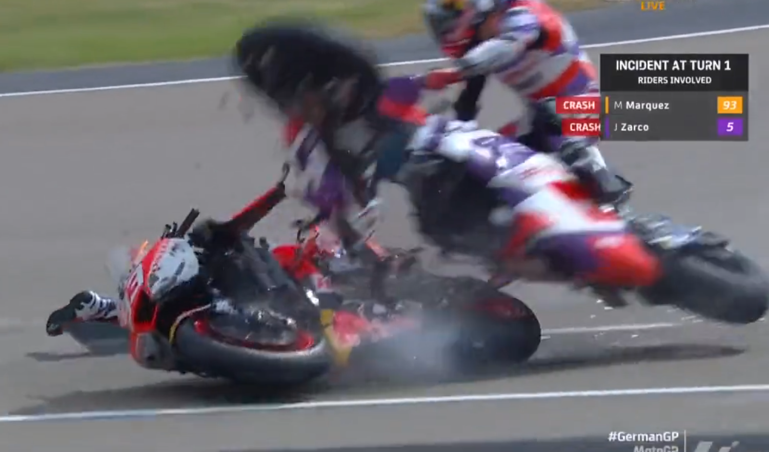 Marquez kracht in Zarco hinein