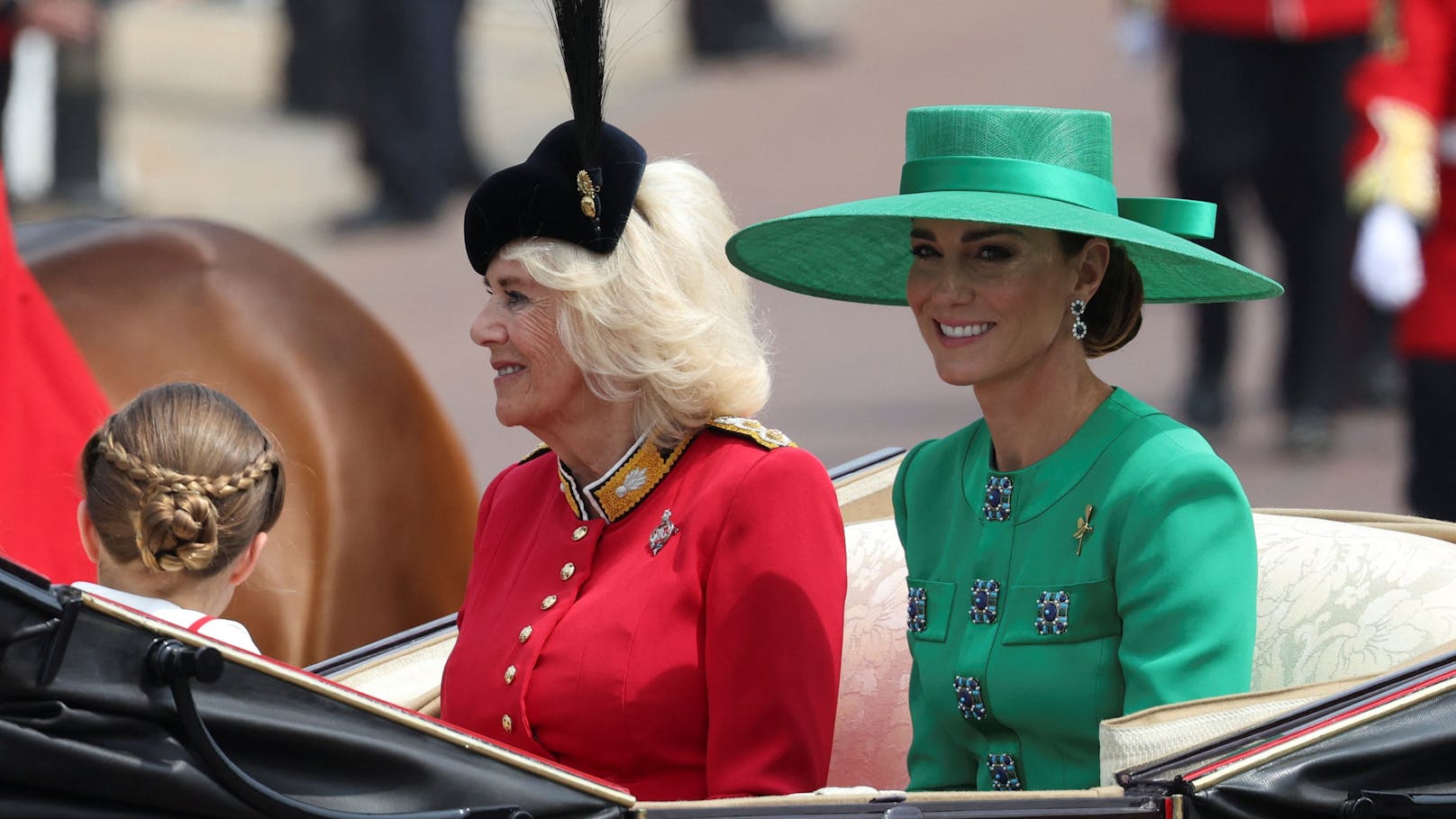 Queen Camilla und Prinzessin Kate entschieden sich für eine Kutschfahrt.