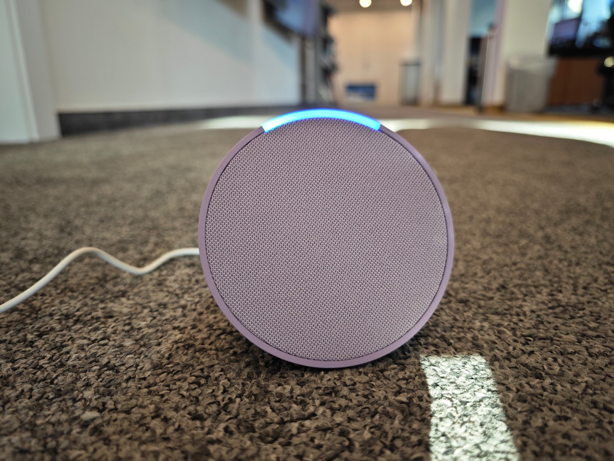 Amazon Echo Pop im Test – kleiner Speaker als großer Alltags-Helfer