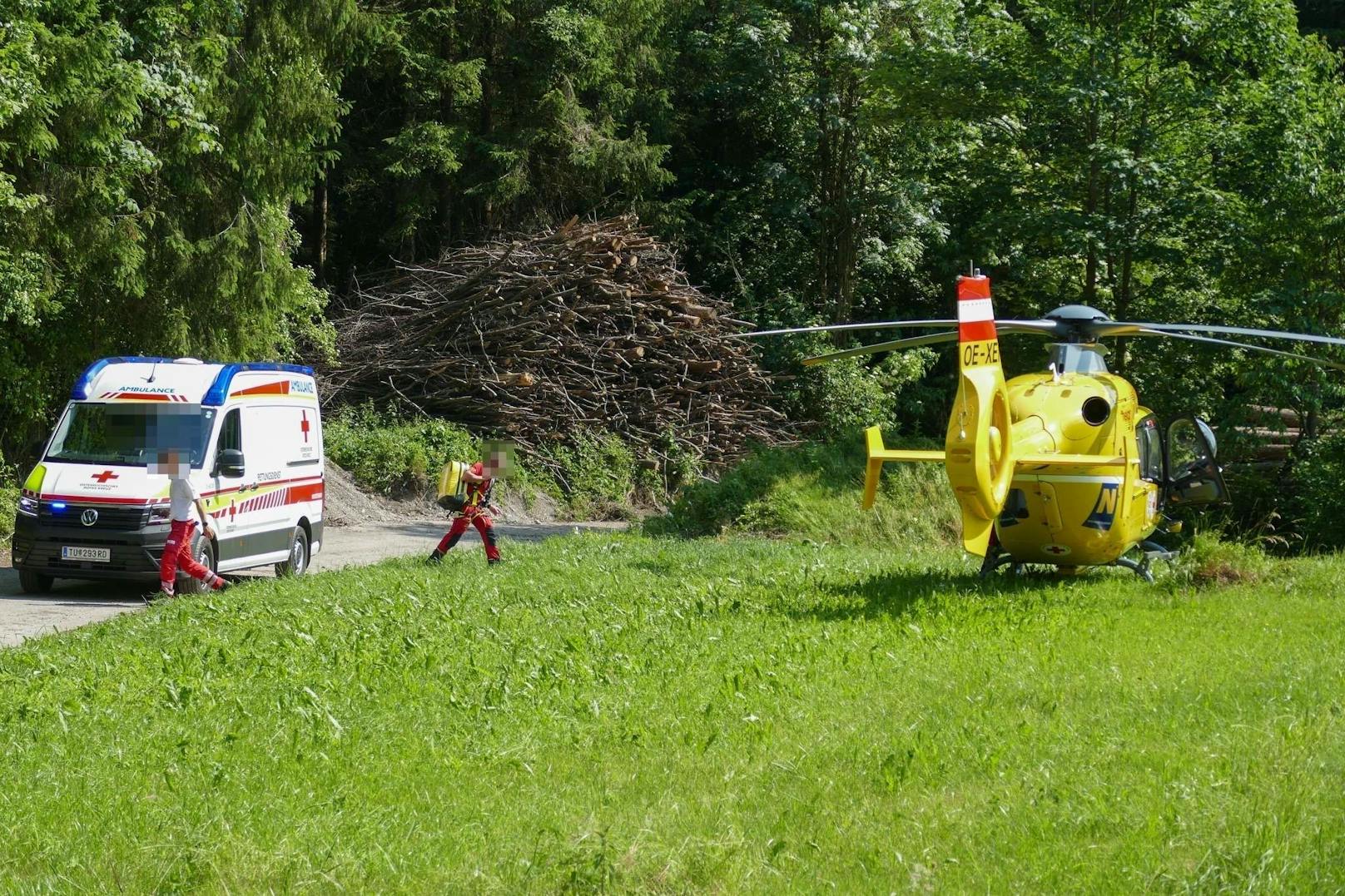 Auch hier musste der Rettungshubschrauber landen.