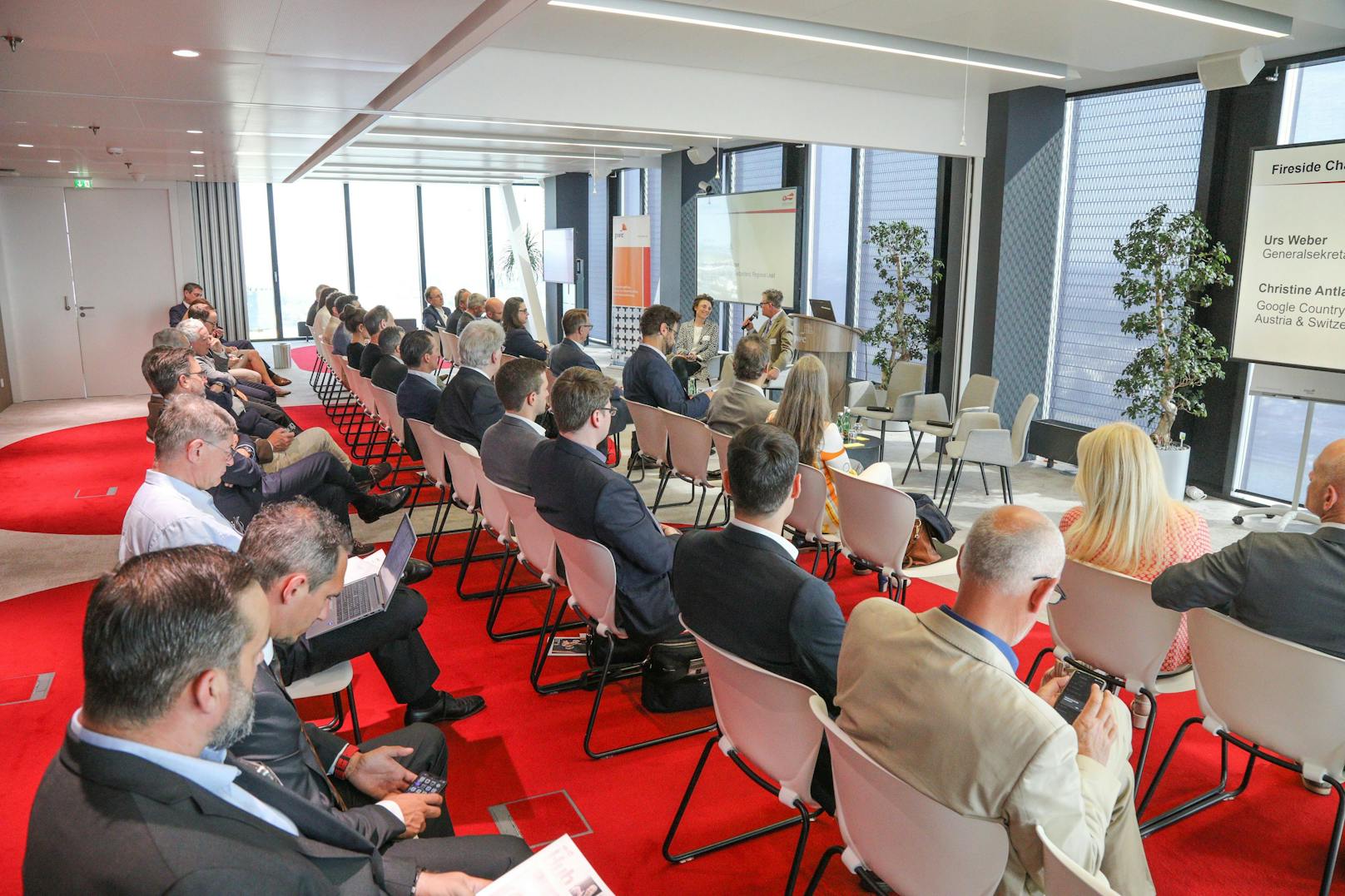 Wie man der neuen Cyberkriminalität entgegentreten kann, diskutierten bei der Top Speakers Lounge der Handelskammer Schweiz-Österreich-Liechtenstein Experten.