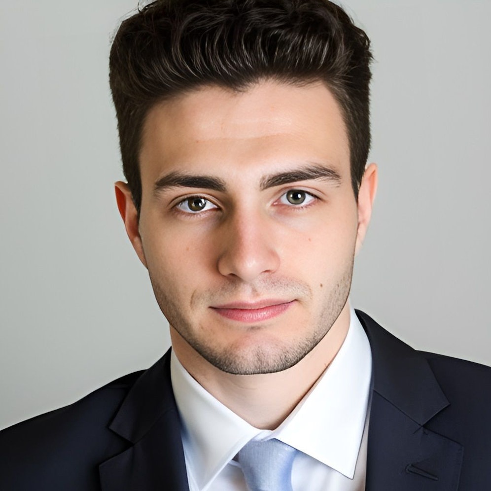 Ein ETH-Student und ein Start-up kreieren KI-Modelle, die Bewerbungsfotos erstellen.