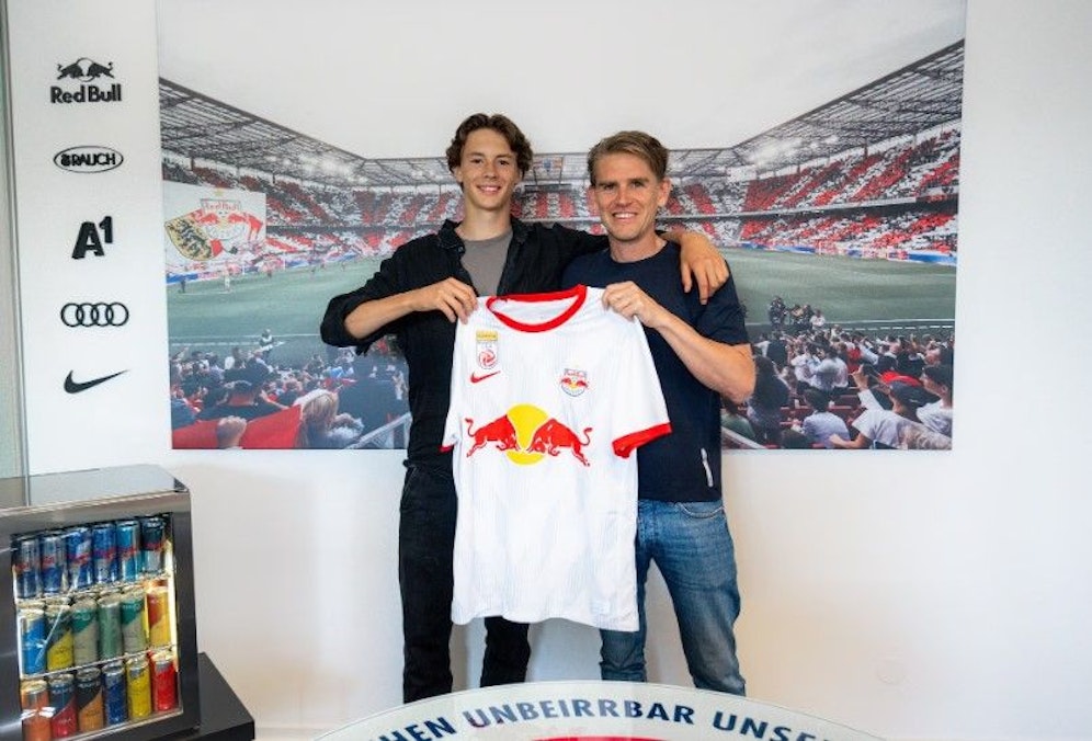 John Mellberg und Salzburg-Sportboss Christoph Freund.