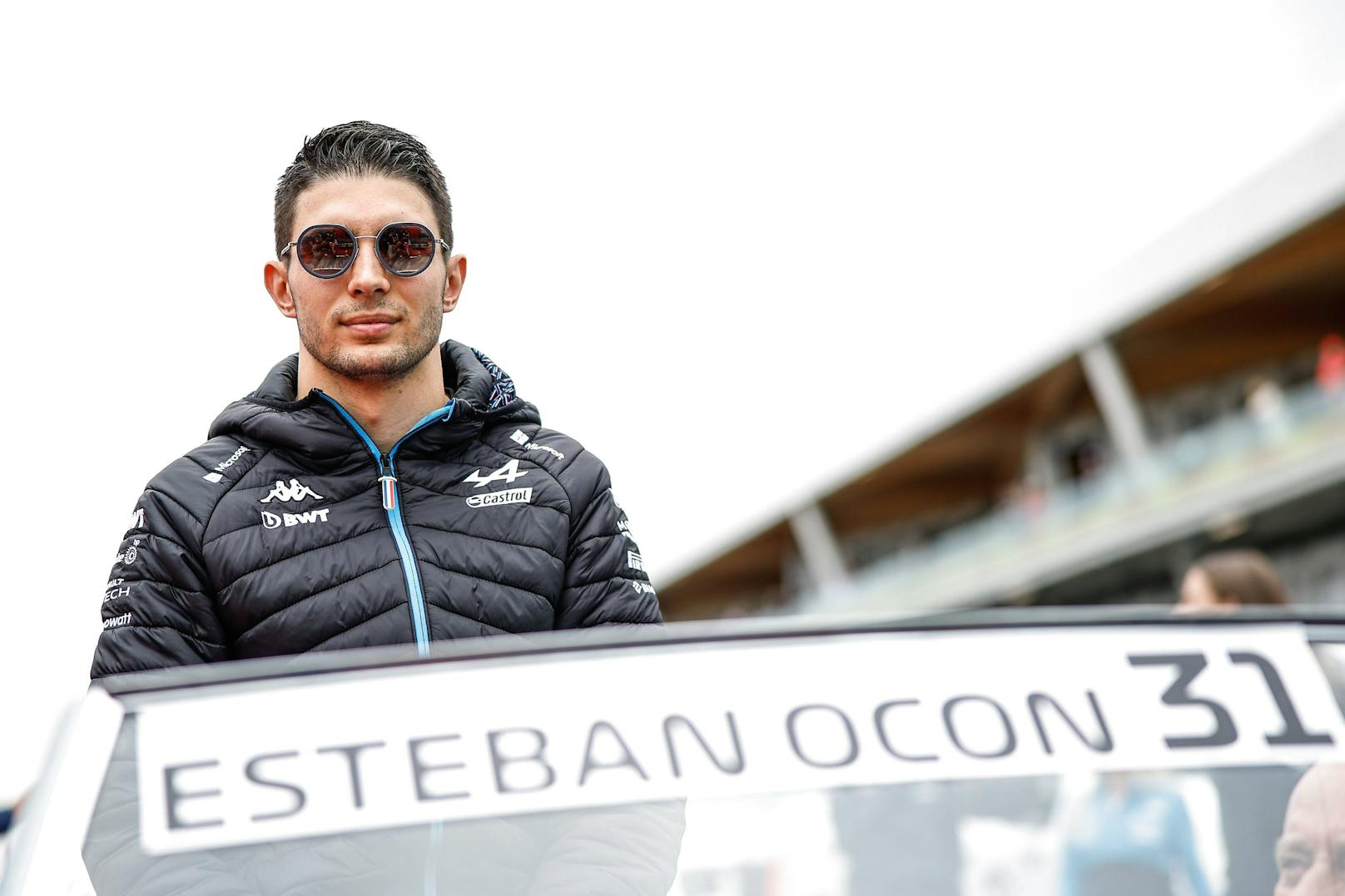 8. Esteban Ocon (Alpine) - Note: 2. Ocon kam mit dem Mediumreifen wirklich gut zurecht und war stark unterwegs, fiel nach dem Stopp aber zurück und steckte im DRS-Zug fest.