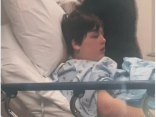 Mit 13 Jahren ließ sich Kayla Lovdahl beide Brüste entfernen, weil sie «fälschlicherweise» dachte, sie sei transgender.