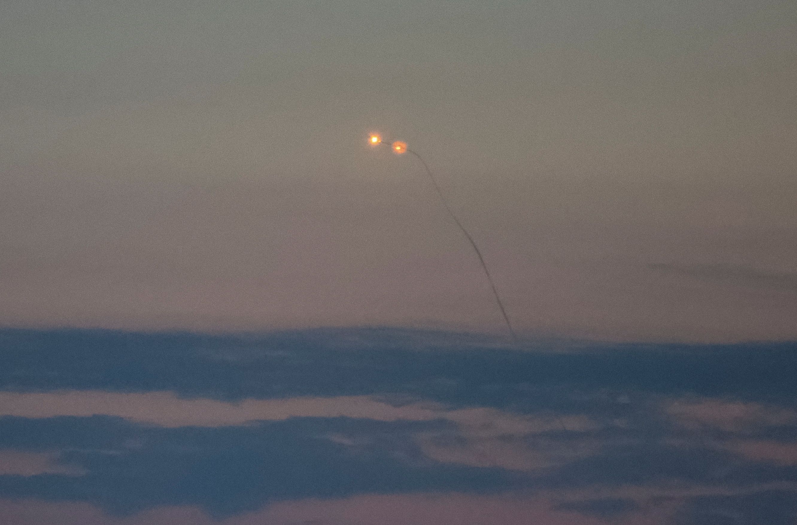 Kiew und umliegende Städte wurden am Mittwoch Ziel vermehrter russischer Angriffe.