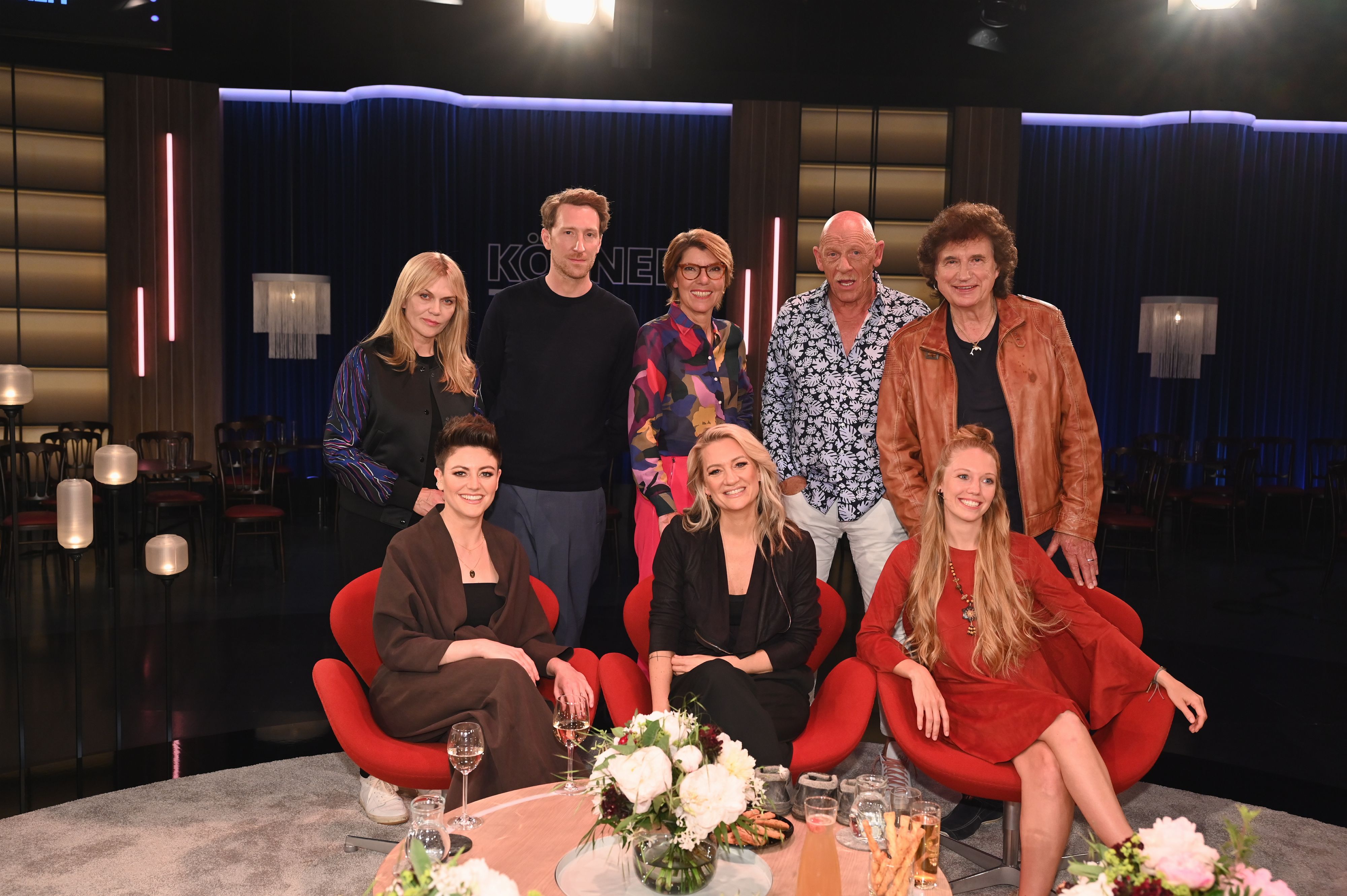 Nach dem Auftritt mit ihrer Ehefrau hat WDR das Gespräch von DSDS-Star Juliette Schoppmann aus der Mediathek gelöscht.