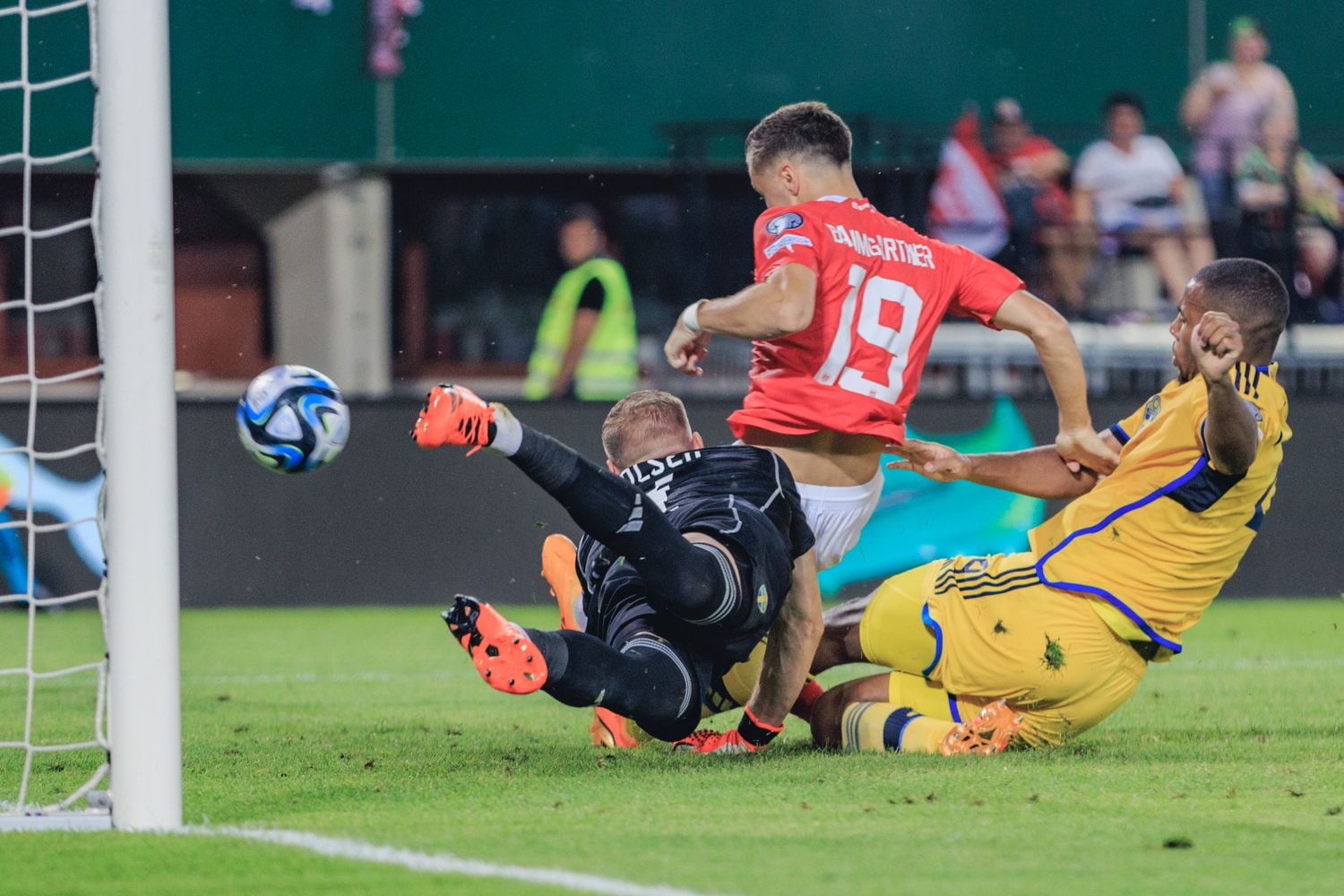 Christoph Baumgartner trifft für Österreich. 