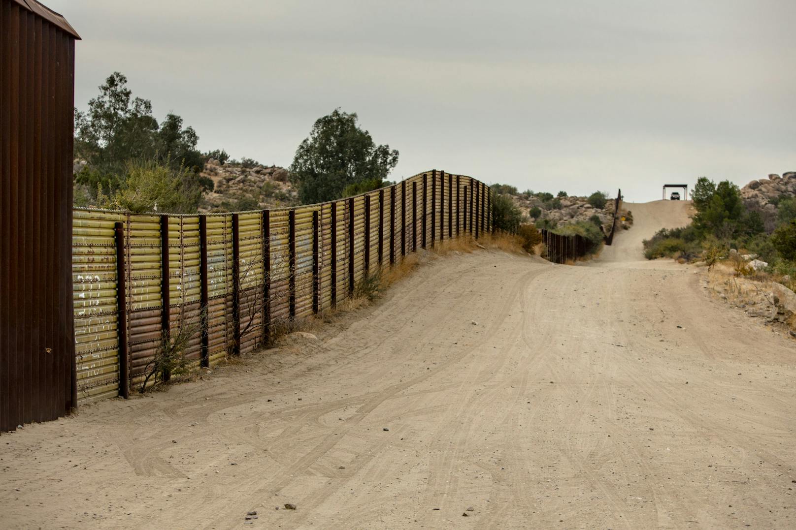 Kartelle rekrutieren nun über TikTok Jugendliche, die Drogen oder Menschen über die Grenze zwischen den USA und Mexiko schmuggeln sollen. 