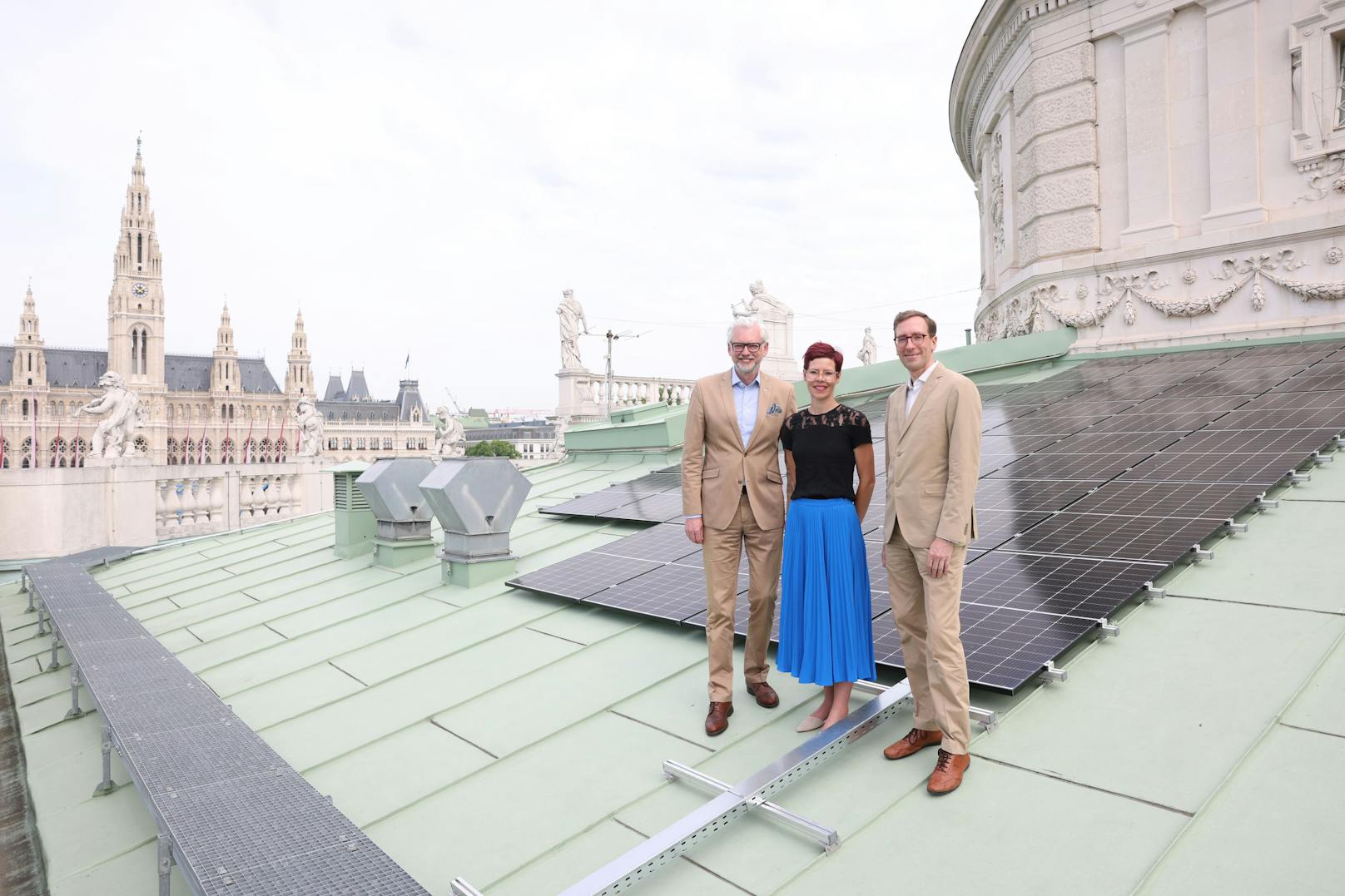 Bühne frei für Solarenergie vom Dach des Burgtheaters
