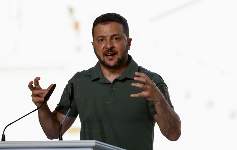 Wolodimir Selenski während einer gemeinsamen Pressekonferenz mit afrikanischen Vertretern am 16. Juni.