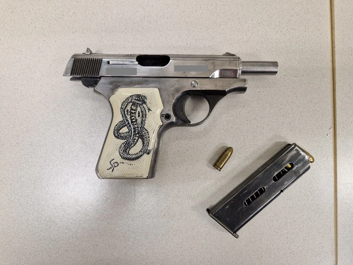 Mit diesem Revolver soll der 57-Jährige einen Lokalgast in Wien-Döbling bedroht haben. 