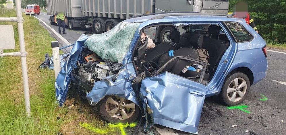 Der Crash forderte zwei Todesopfer.