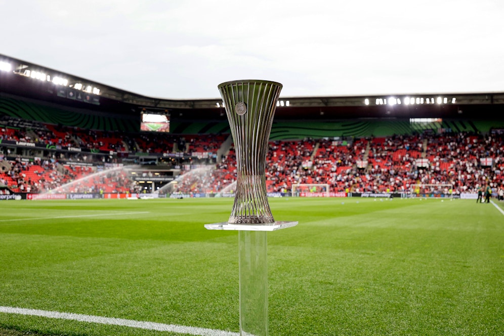 Spanien-Vertreter Osasuna Pamplona fliegt aus der Conference League. 