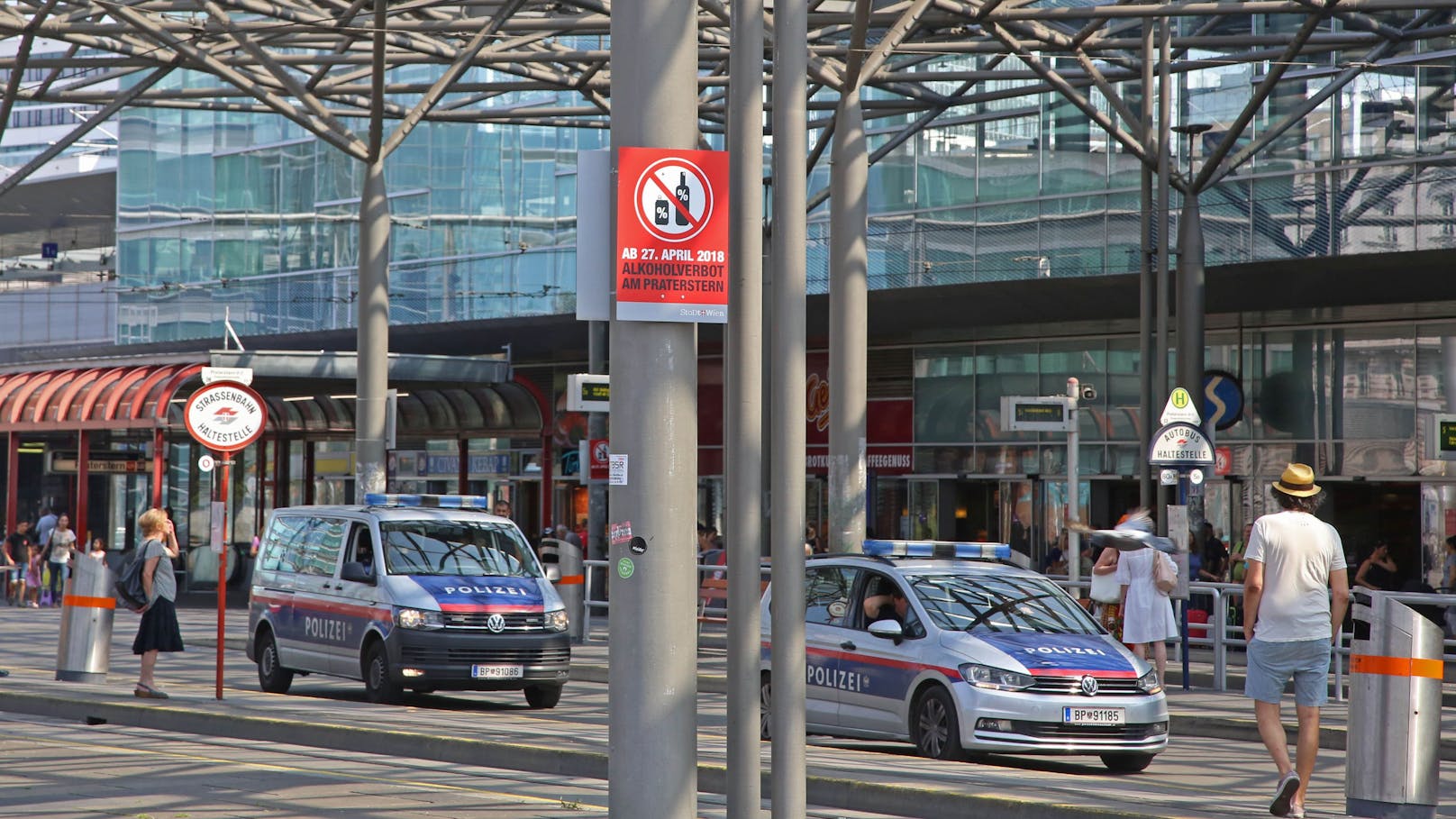 28-Jähriger prügelt Polizisten in Wien dienstunfähig