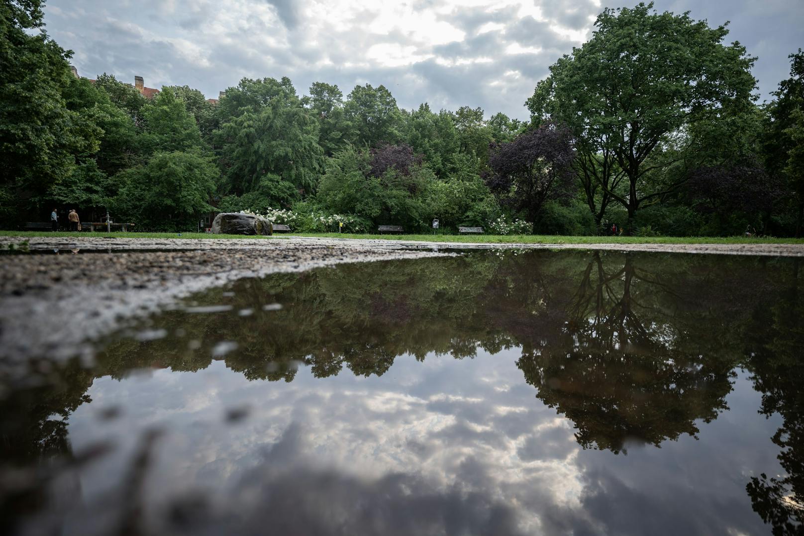 Ein Starkregen-Unwetter hat am 26. Juni 2023 Teile Berlins unter Wasser gesetzt.