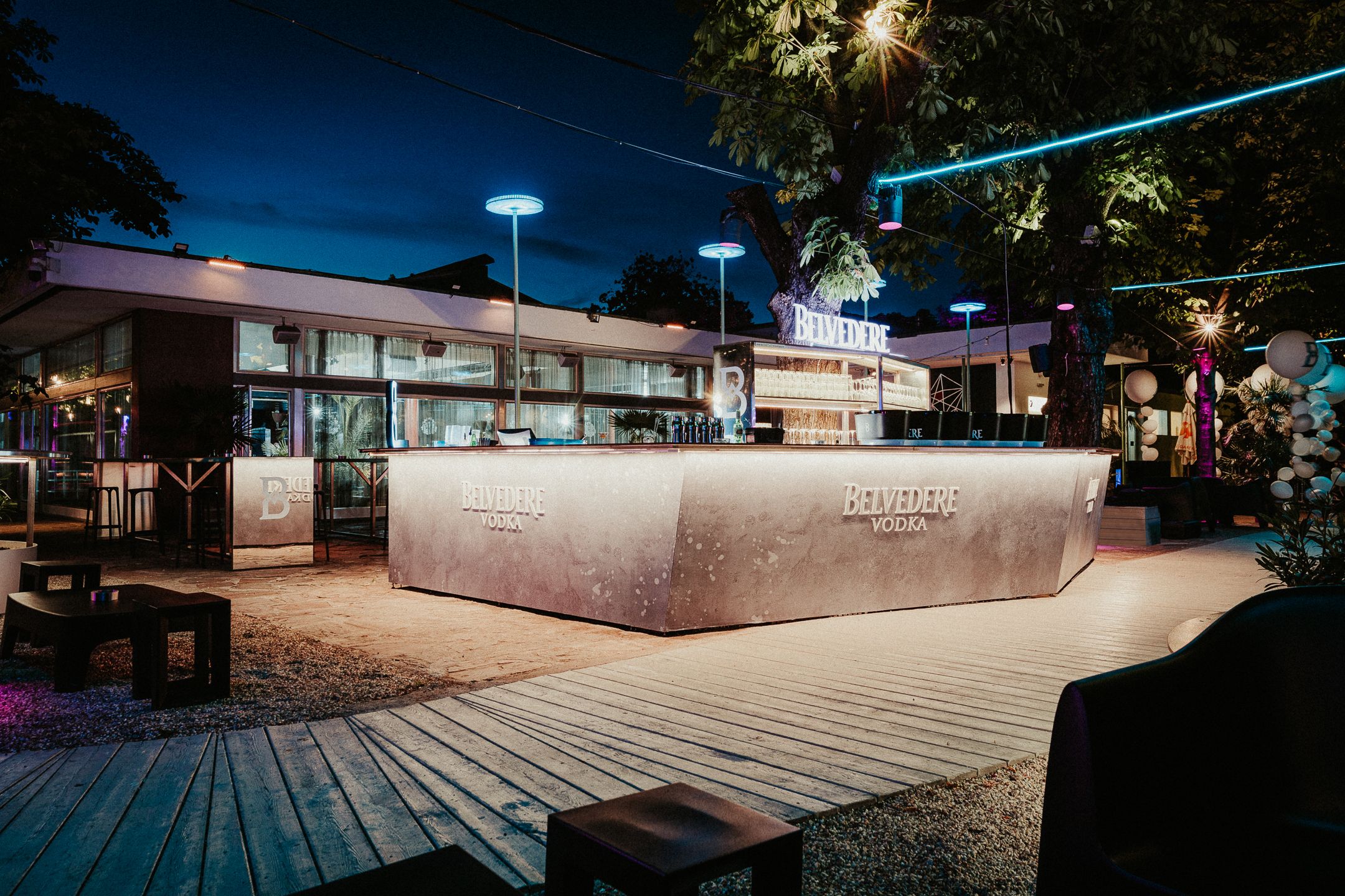 Eine große beleuchtete Außenfläche: Das ist der Club Volksgarten in diesem Sommer.