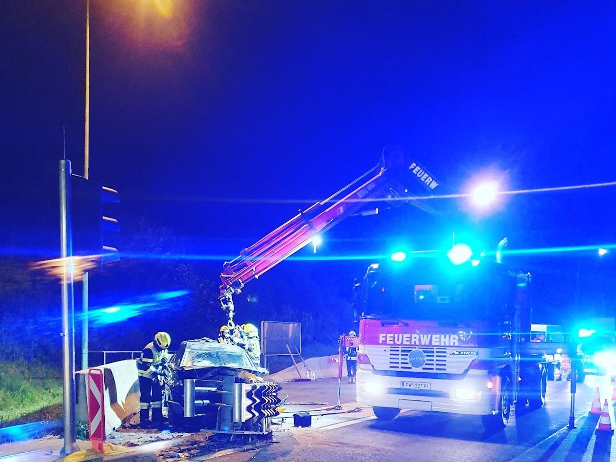 Schwerer Verkehrsunfall  auf der A10 Tauernautobahn