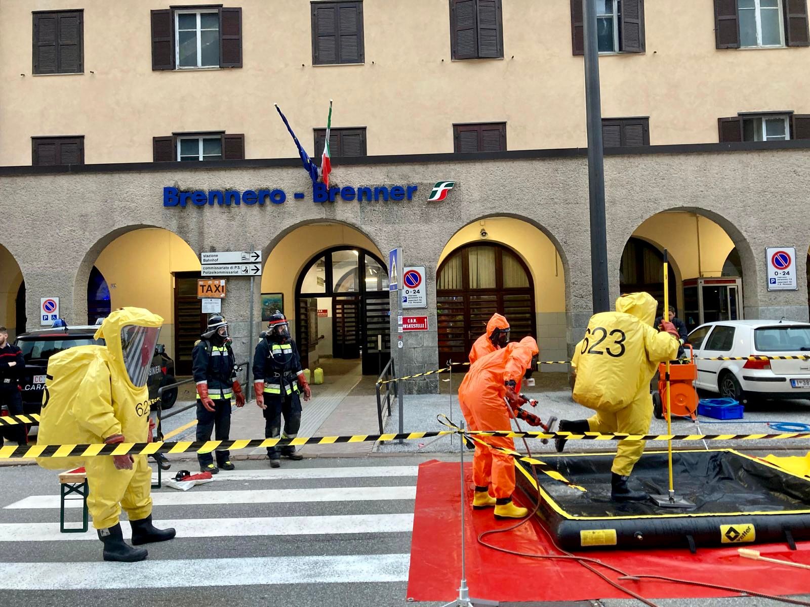 Am Brenner-Bahnhof kam es am Dienstag zu einem Großeinsatz der Feuerwehr.