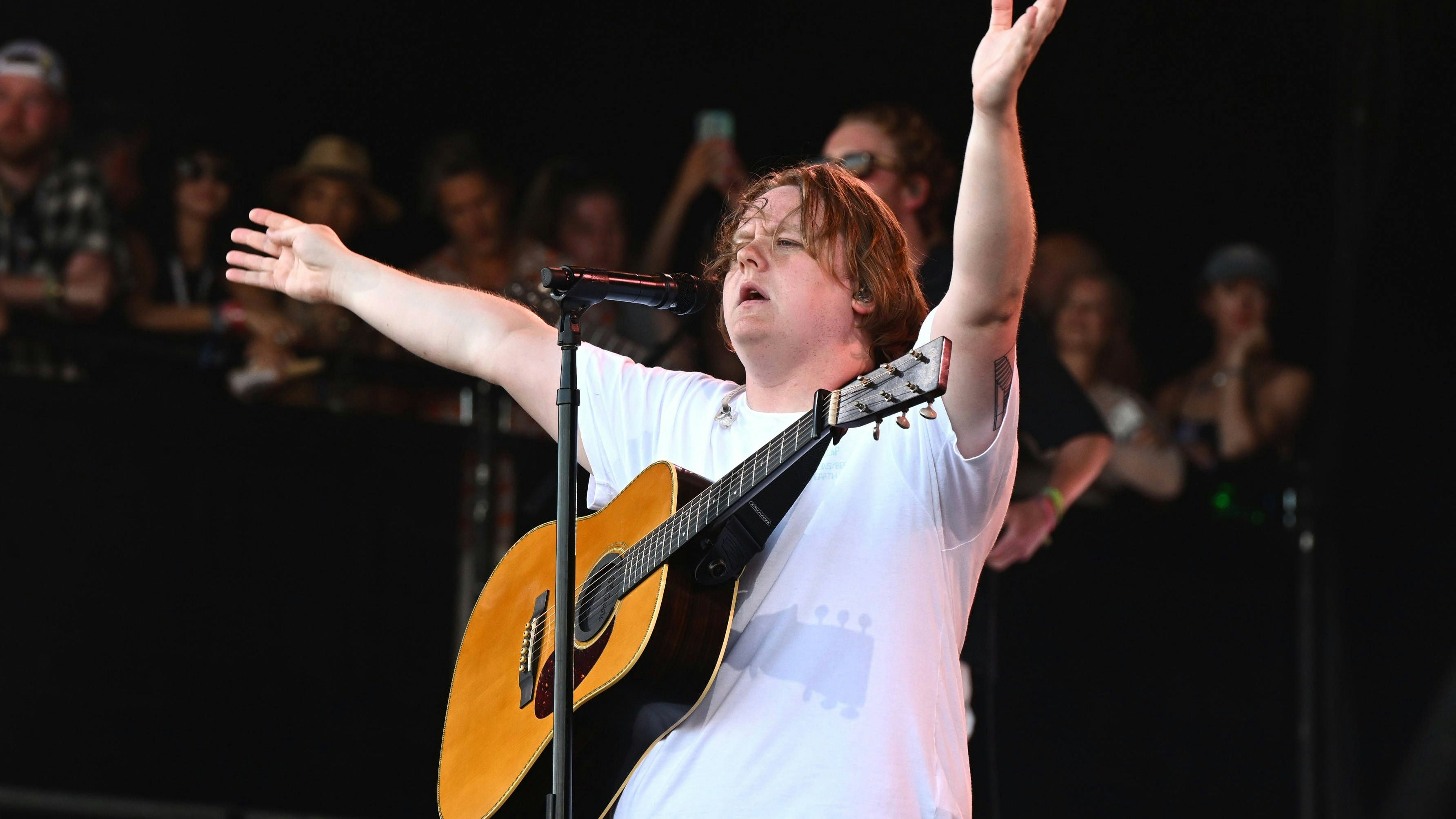 Heute.at - Lewis Capaldi nach Therapie: Habe viel geweint