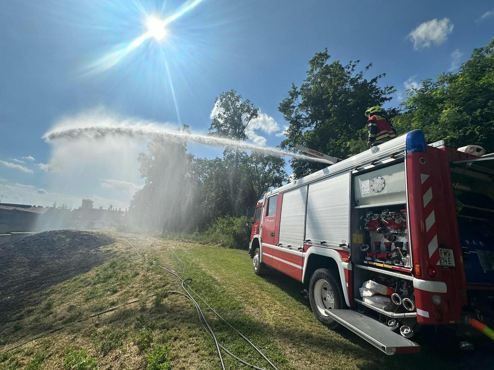 Feuer im Schlosspark Eisenstadt – auch Anrainer halfen