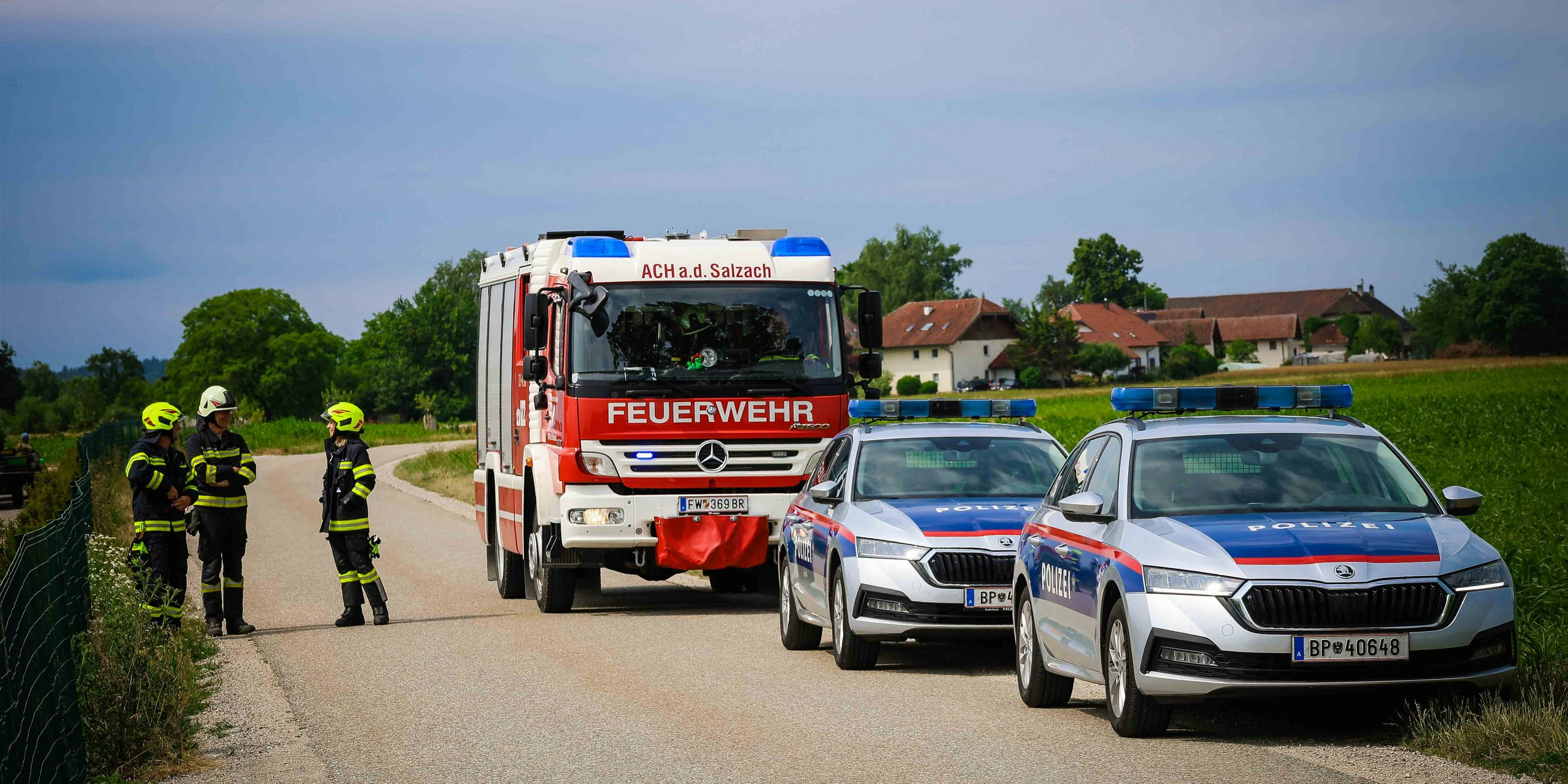 Polizei Feuerwehr Unfall Symbolbild Oberösterreich