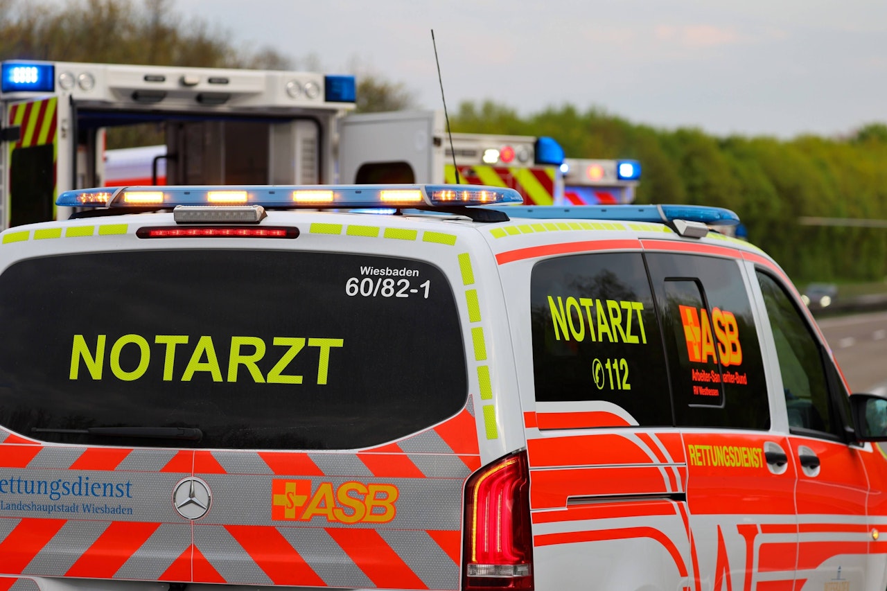Heute.at - Vater vergisst seinen Sohn (1) in Hitzeauto – tot