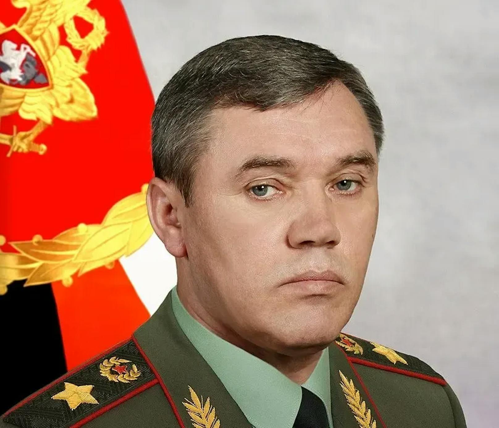 Mittlerweile werden die russischen Truppen in der Ukraine von Waleri Gerassimow kommandiert – dieser ist Prigoschin ein Dorn im Auge.