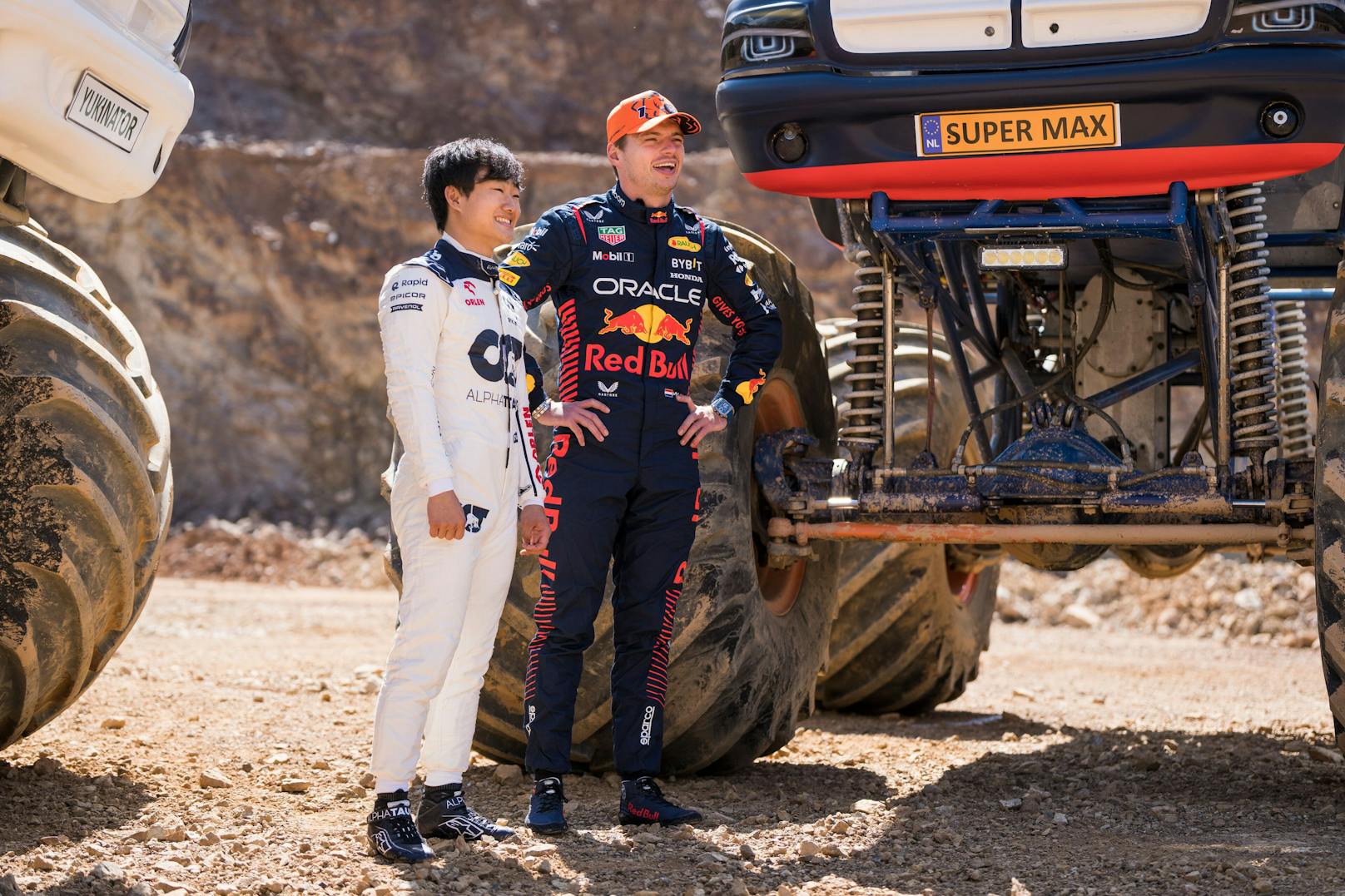 Red-Bull-Stars im Monster-Truck-Duell