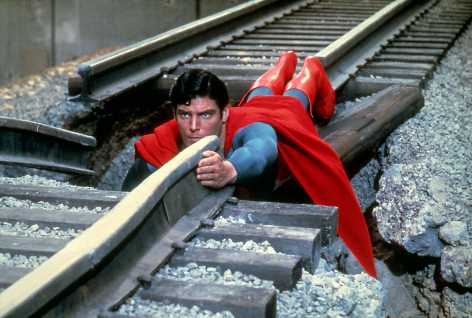 Christopher Reeve zählt als einer der bekanntesten Schauspieler, die den Superhelden gespielt haben. Hier in "Superman"&nbsp; im Jahre 1978.