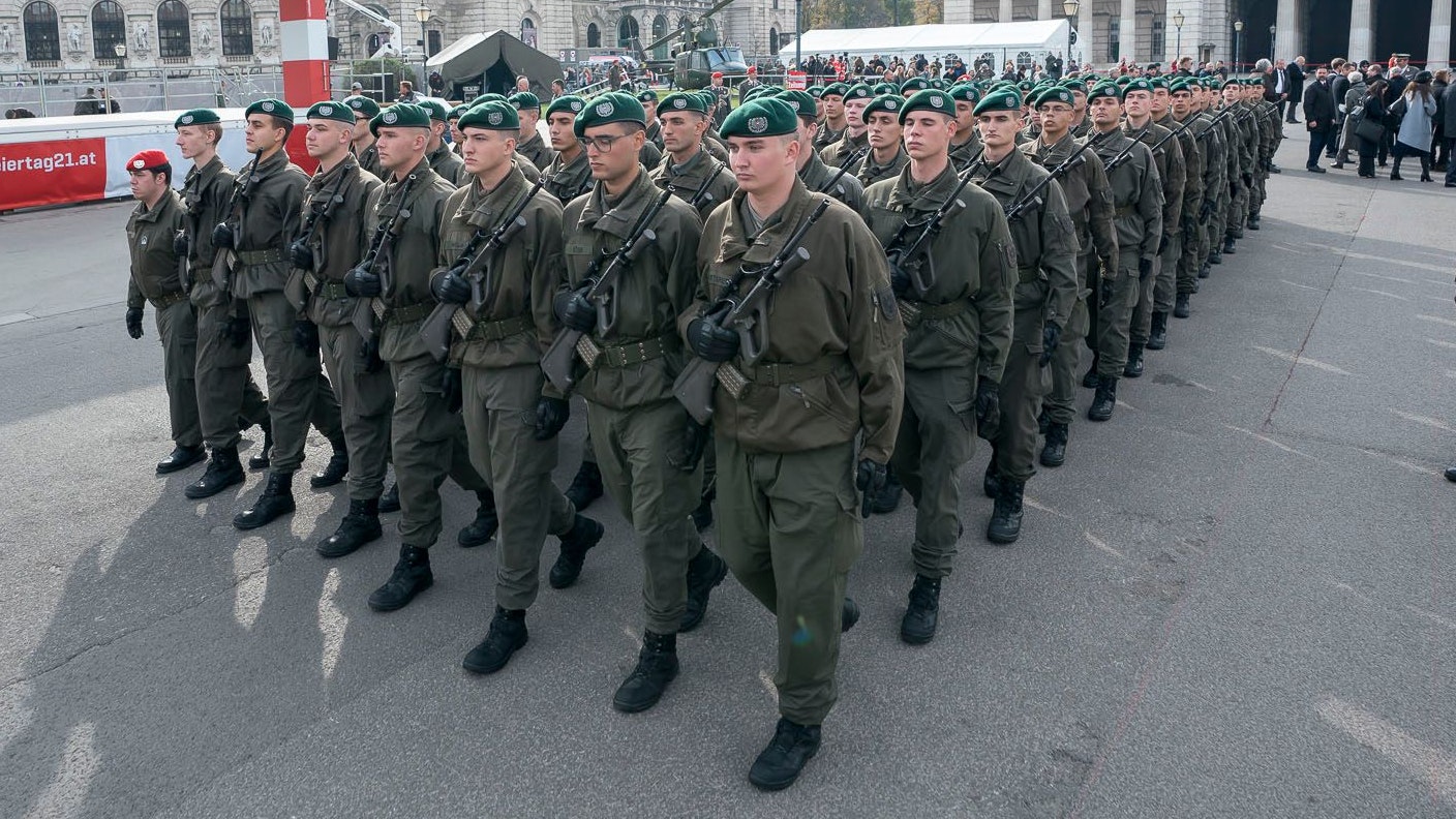 , feierlichkeiten zum nationalfeiertag mit angelobung von rekruten am heldenplatz, bundesheer, armee, reden,  20211026 foto: helmut graf/tageszeitung heute
