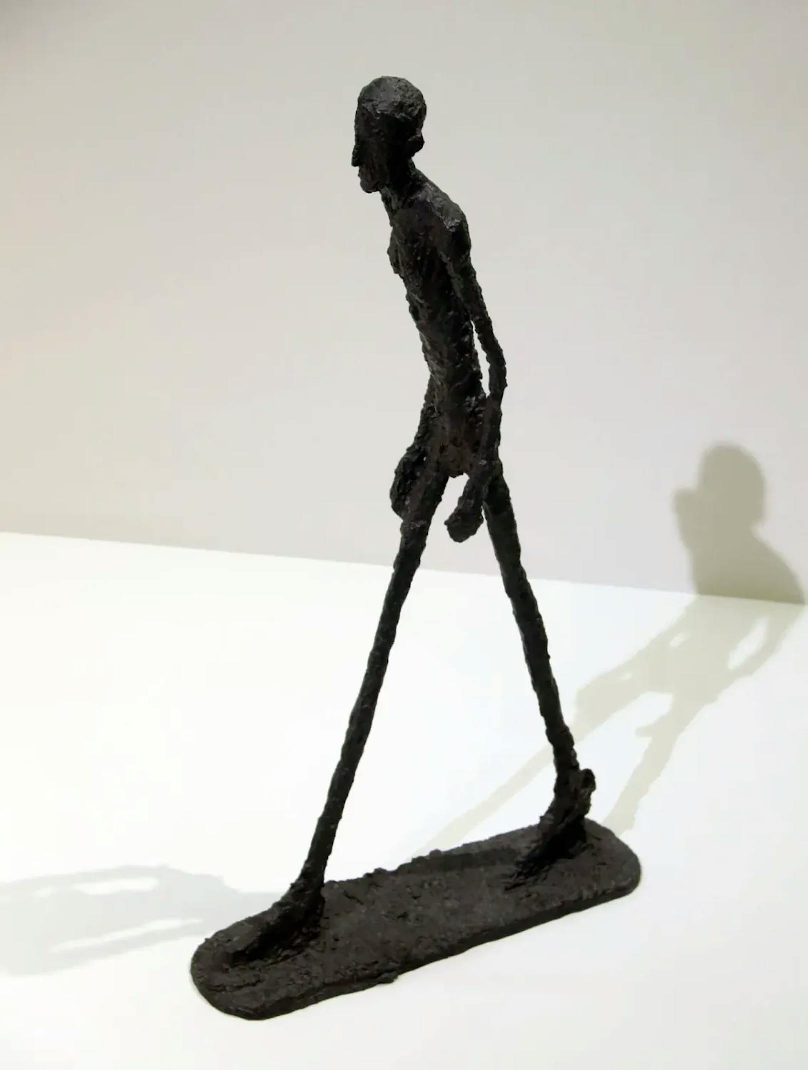 Den Rekord für den höchsten Preis bei einer Kunstauktion in Europa hielt bislang die Skulptur "Walking Man I" des Schweizer Künstlers Alberto Giacometti, die Sotheby’s im Jahr 2010 für 65 Millionen Pfund versteigerte.