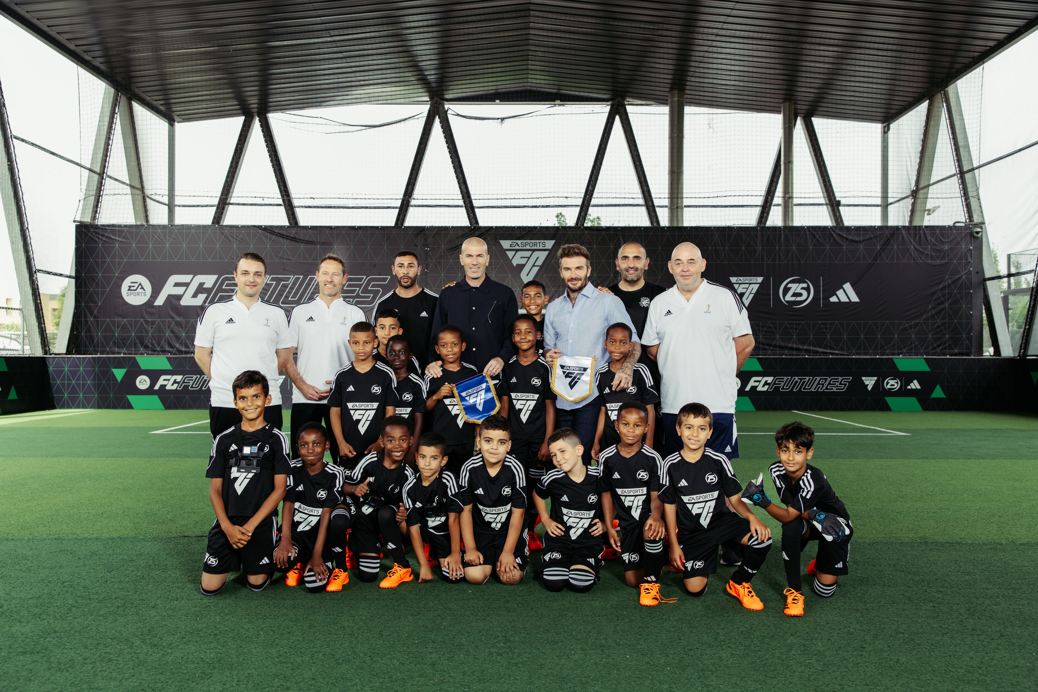 Zinedine Zidane als "EA Sports FC Futures-Ambassador" vorgestellt.