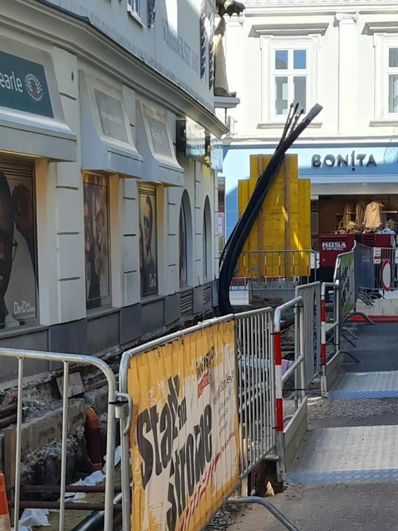 In der Marktgasse sorgt die Baustelle für Verärgerung.