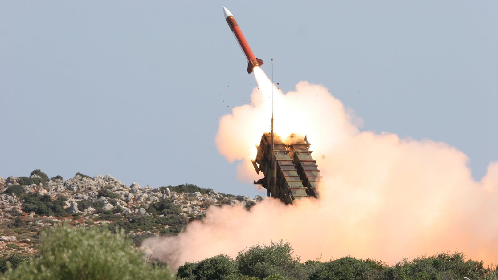 Sky Shield  Österreich steigt auch in die Langstrecken-Raketenabwehr ein