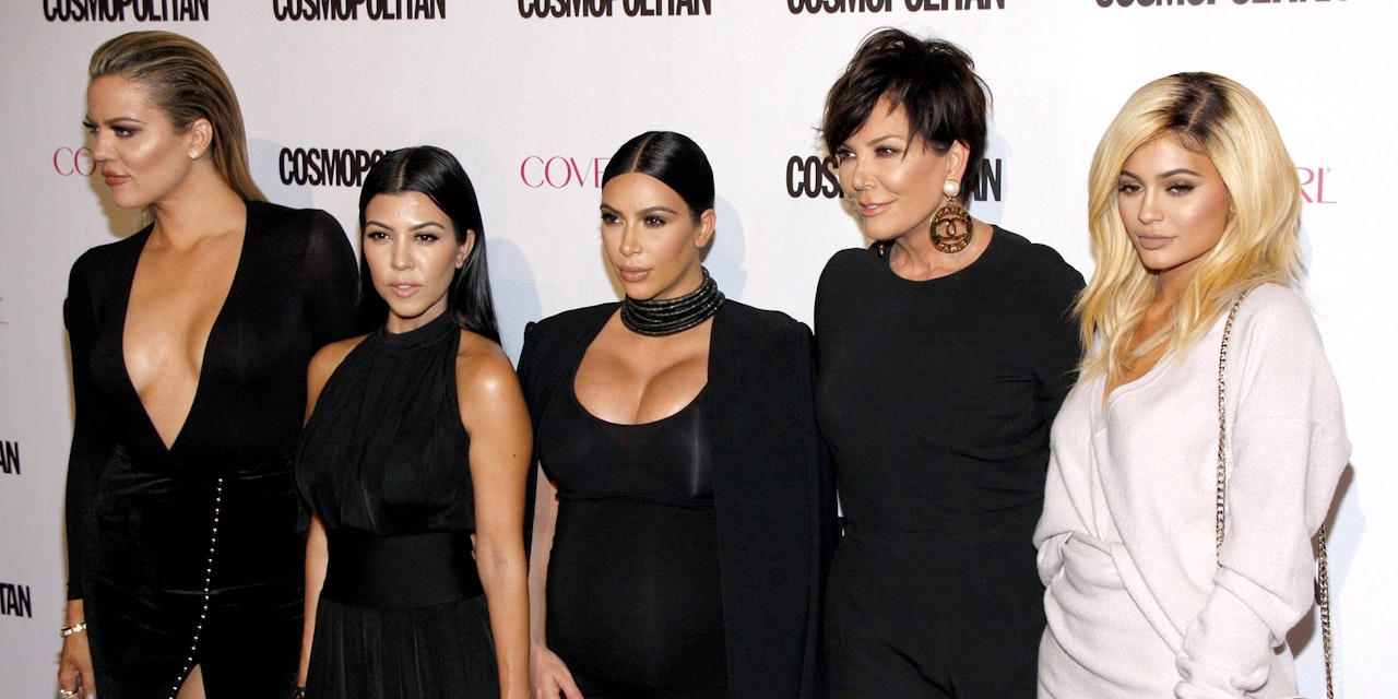 The Kardashian Clan’s Latest Controversies: Pregnancy, Catwalk Fiasco, Alcohol Confession, and a Shocking Invitation