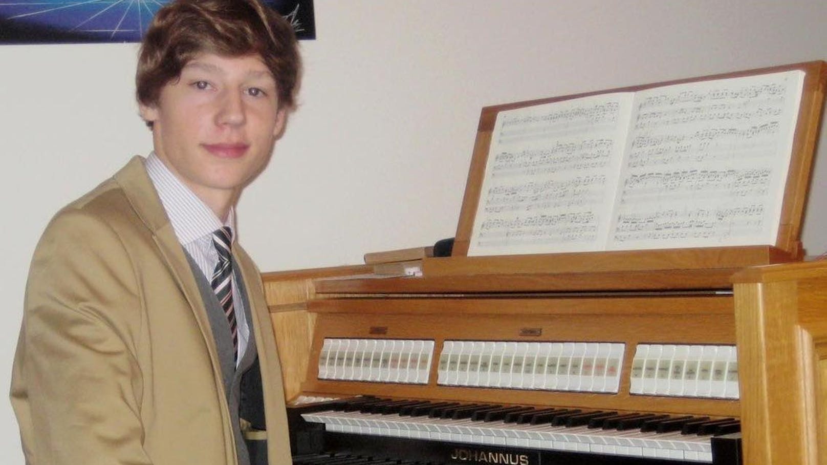 Der 27-Jährige spielt das Instrument seit seinem 10. Lebensjahr.