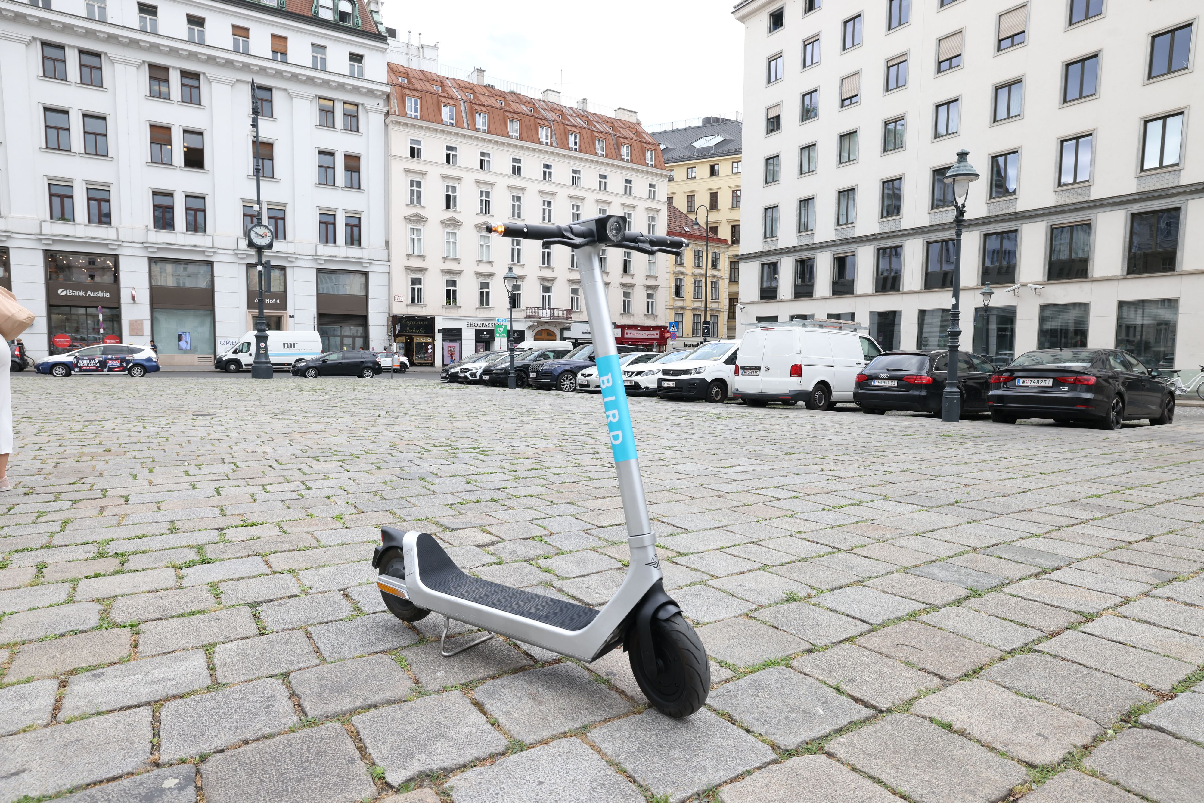 Aktuell noch ohne Kennzeichen: die Scooter von Bird.