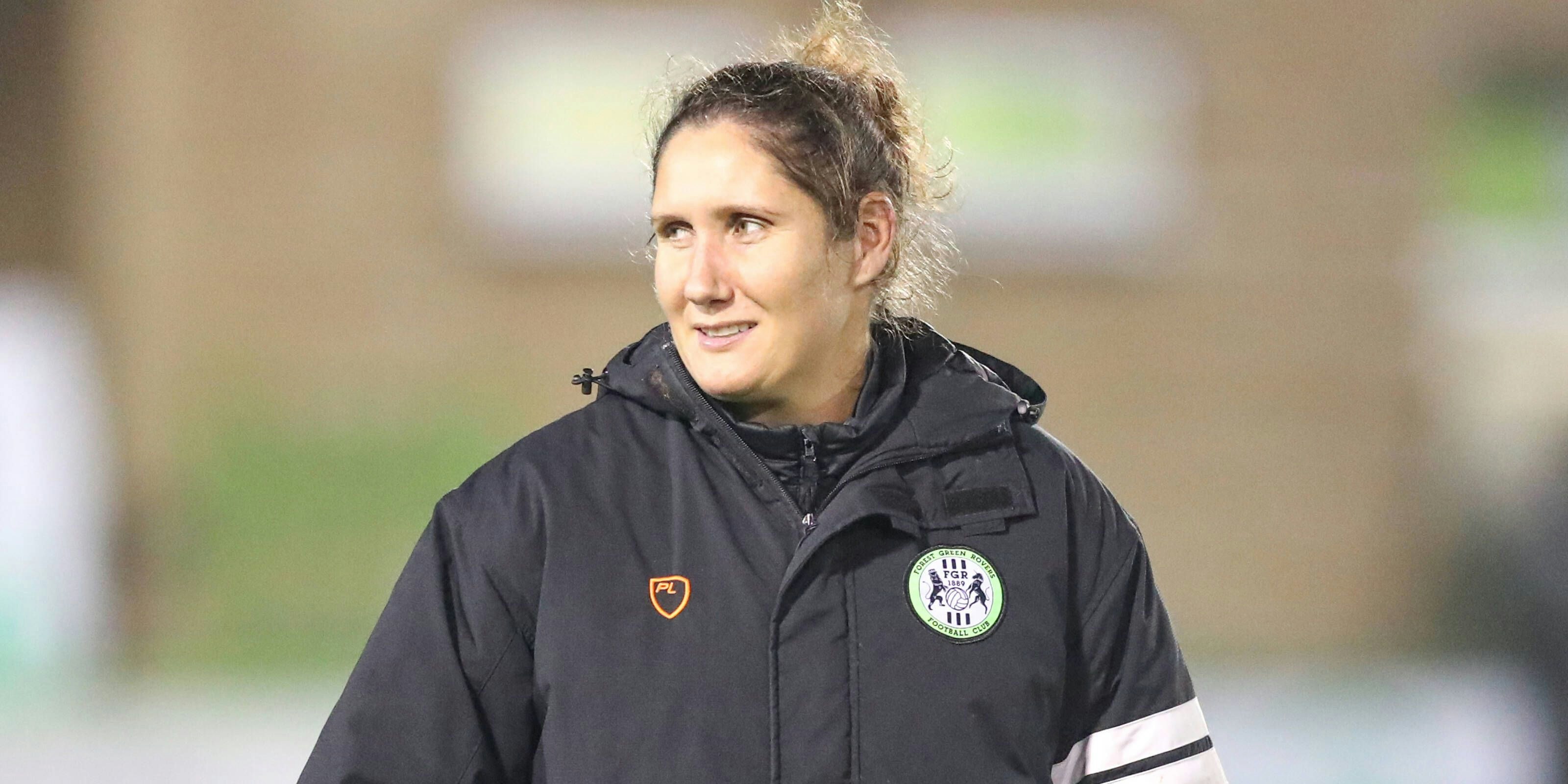 Hannah Dingley schreibt Fußball-Geschichte.