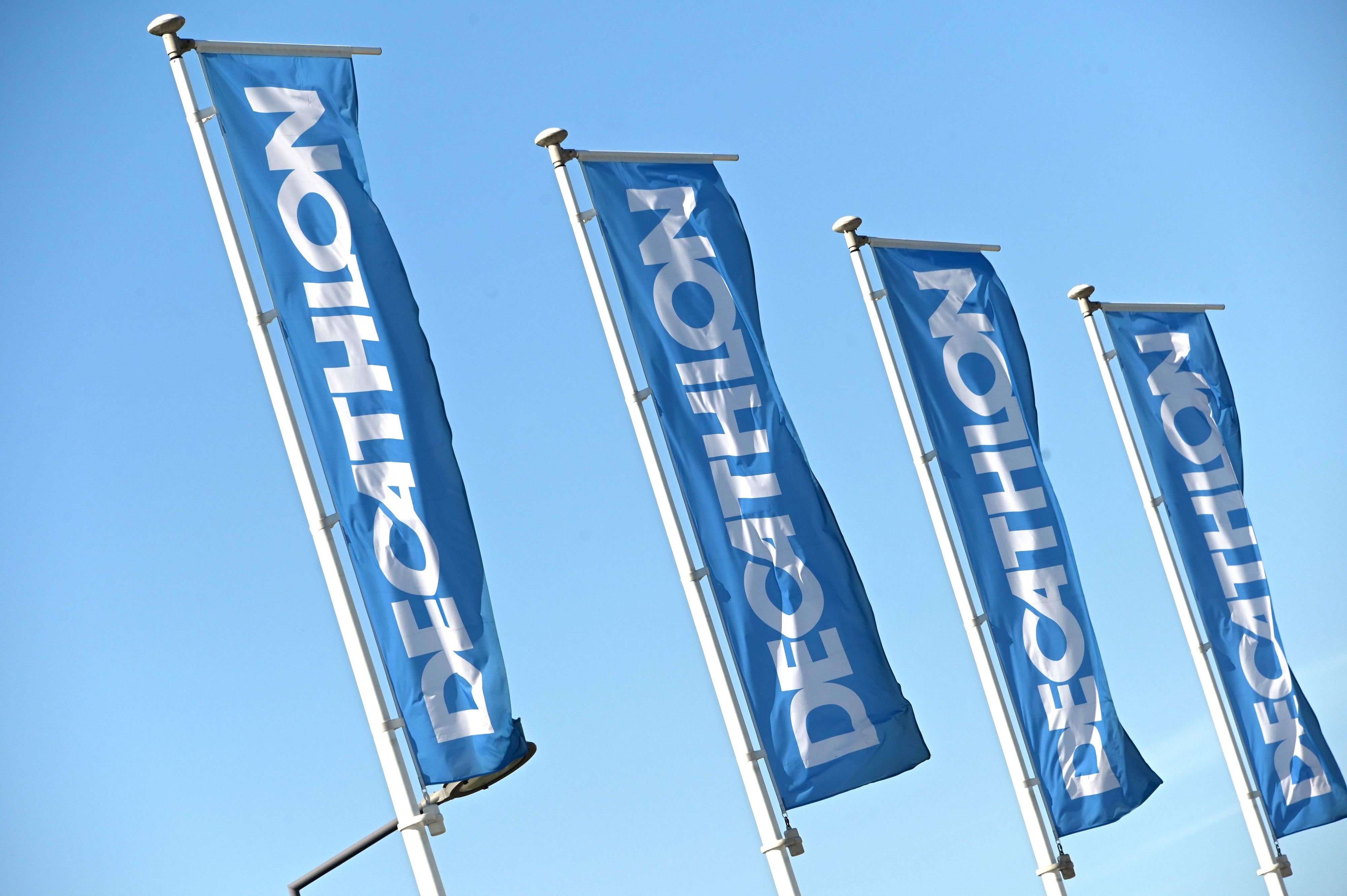 Das Sportgeschäft Decathlon ruft Schwimmringe mit Hängesitz der Marke Nabaiji für Babys und Kleinkinder zurück.