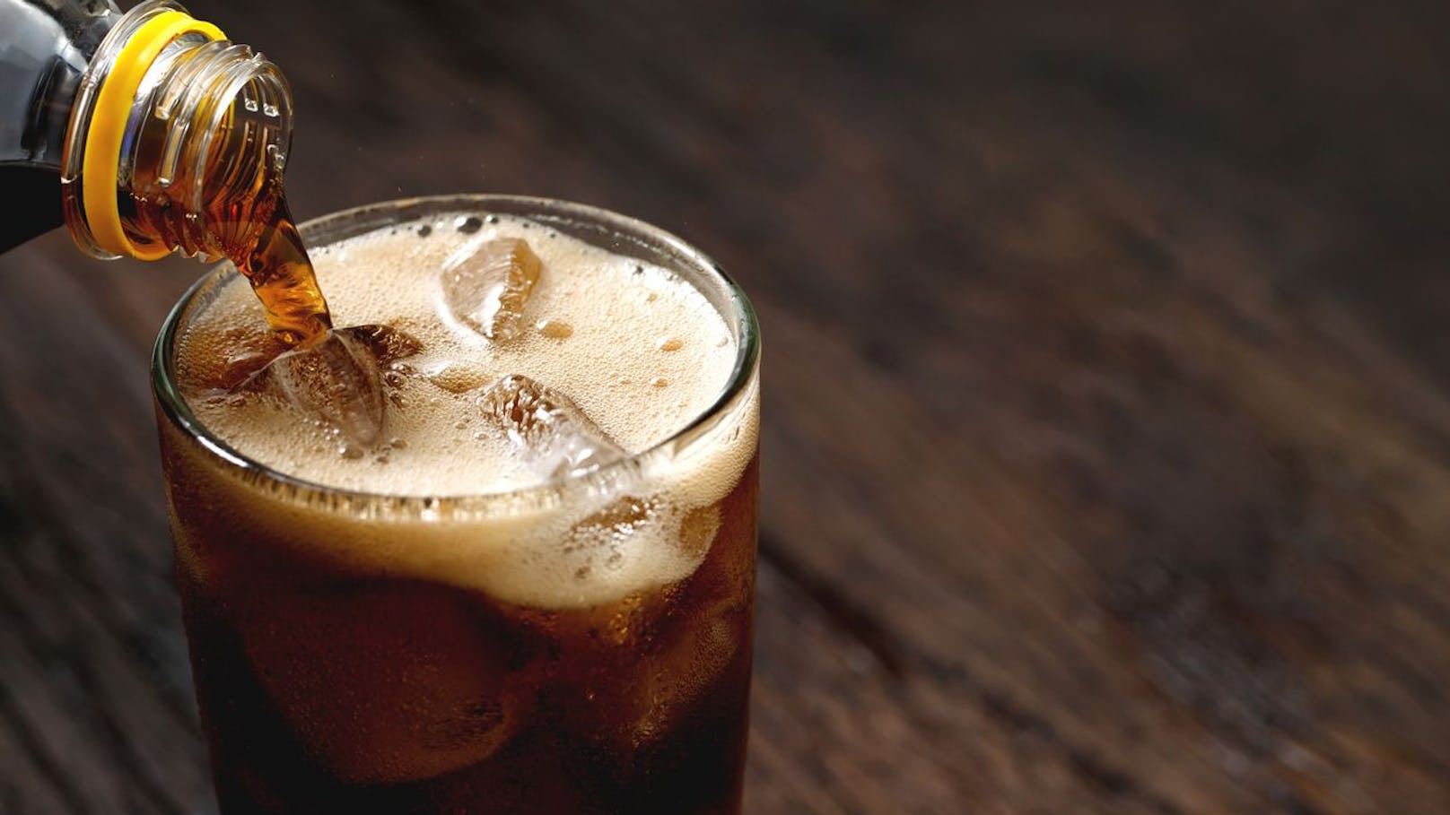 "Müsste man kübelweise trinken" – Experte zu Aspartam