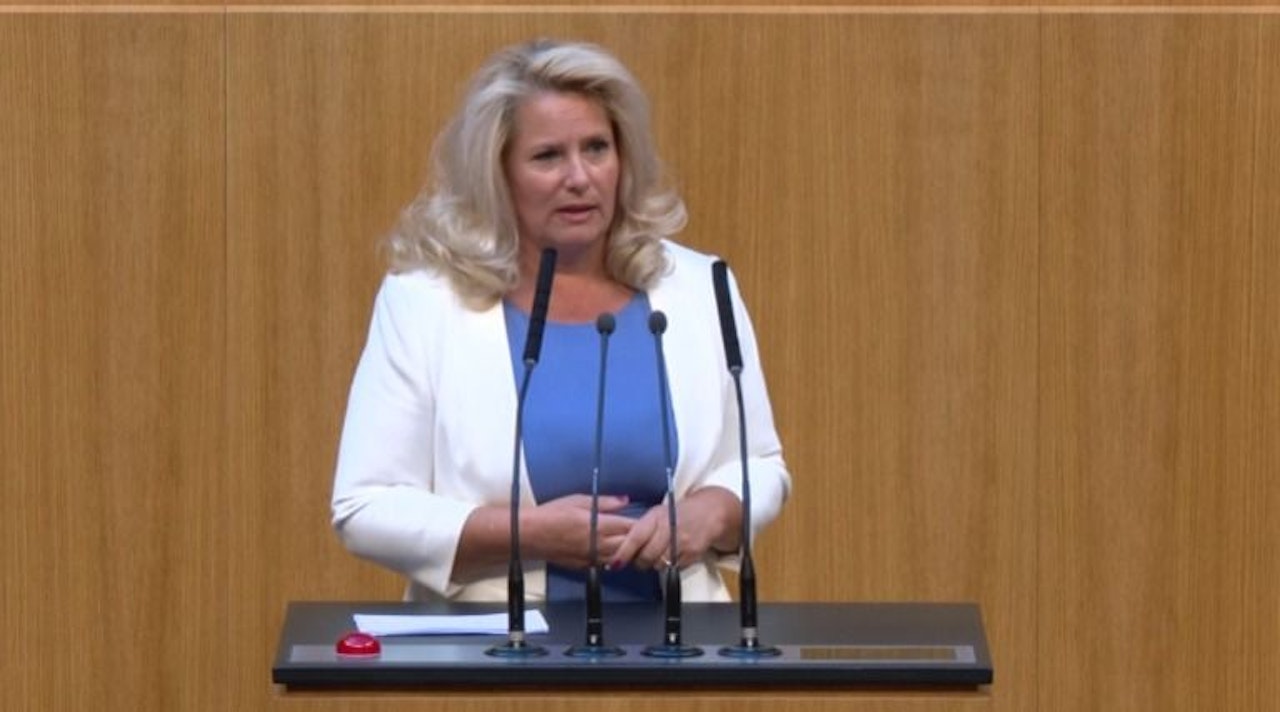 Heute.at - Raser-Gesetz, aber ÖVP-Frau sagt: Fahre gerne über 130