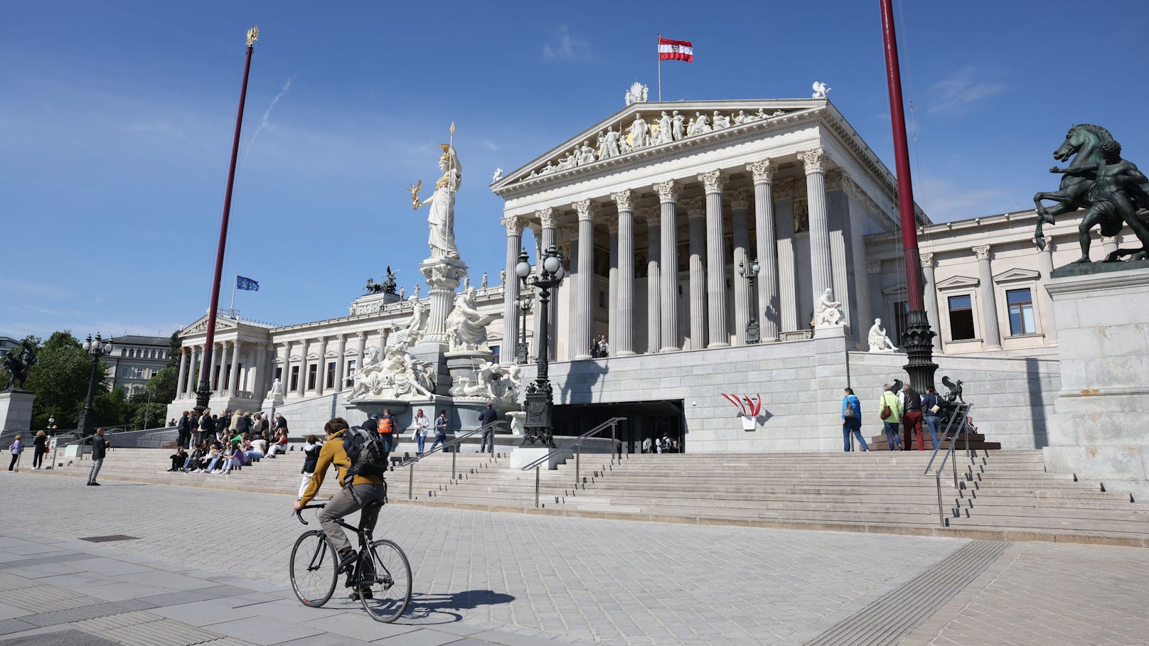 40 Gesetze sollen von Mittwoch bis Freitag im Parlament verabschiedet werden. 