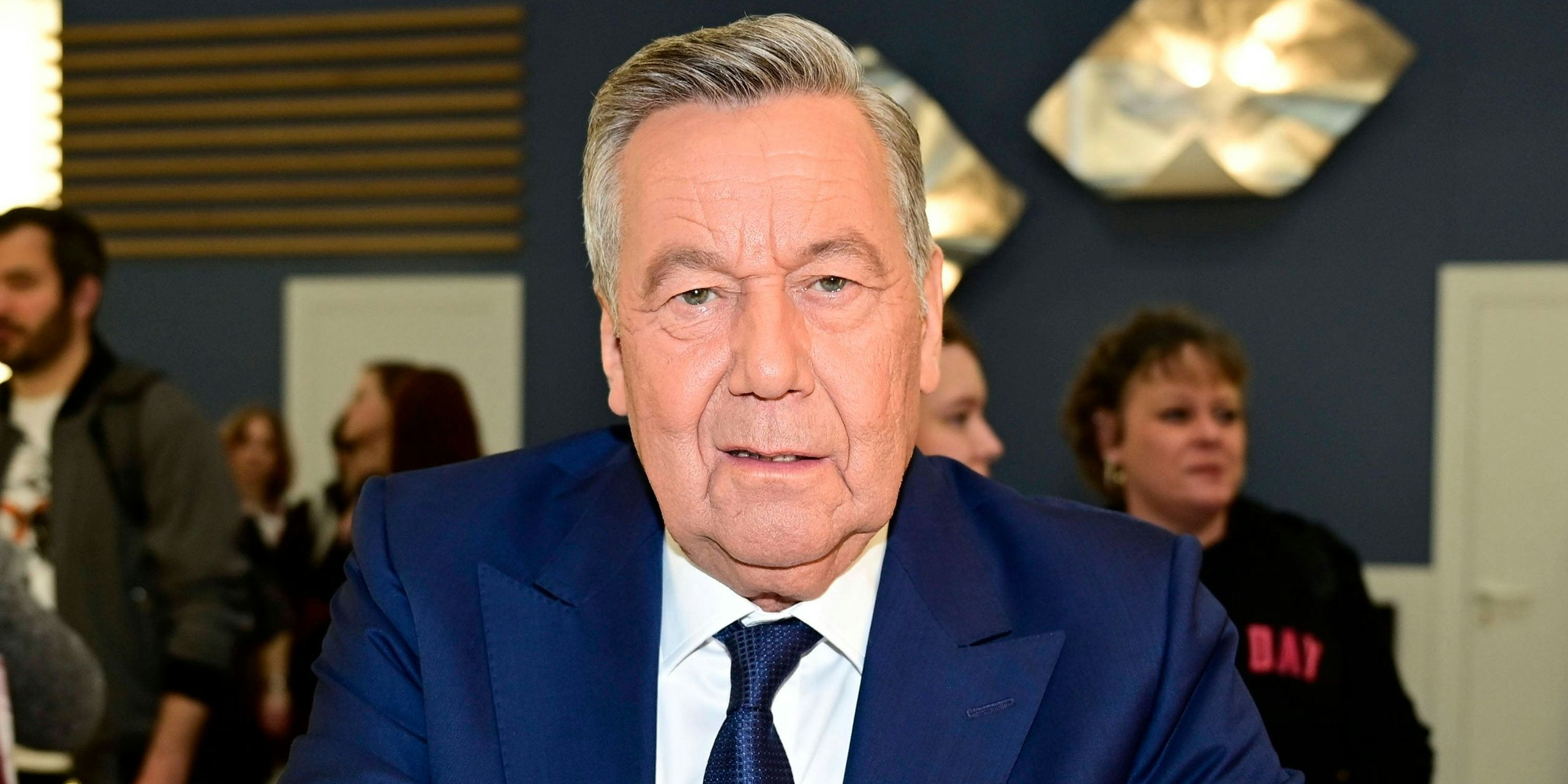 Nach einem Konzert von Schlagerstar Roland Kaiser melden sich mehrere Personen bei der Polizei.