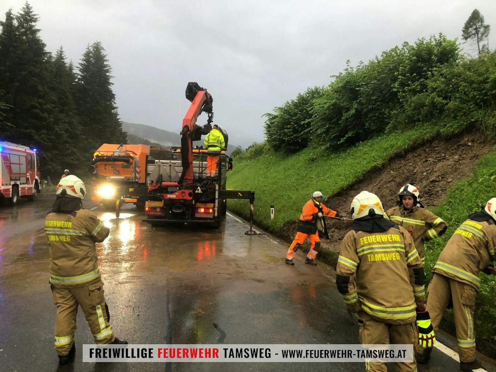 Über Tirol und Salzburg fegten am Mittwochabend ein heftige Unwetter hinweg.