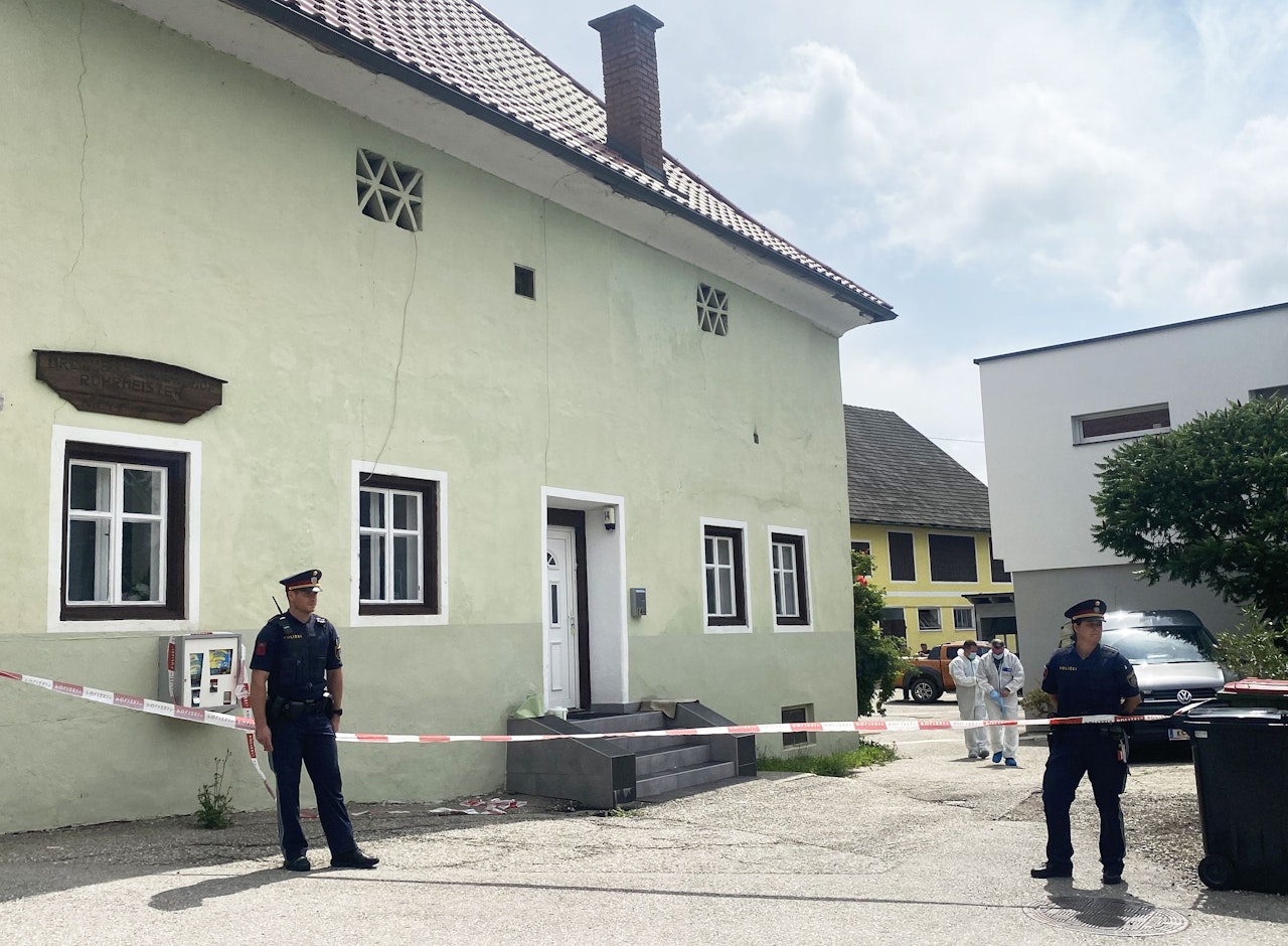 Heute.at - Frau (62) erstochen, Tochter bekam Schock-SMS von Vater