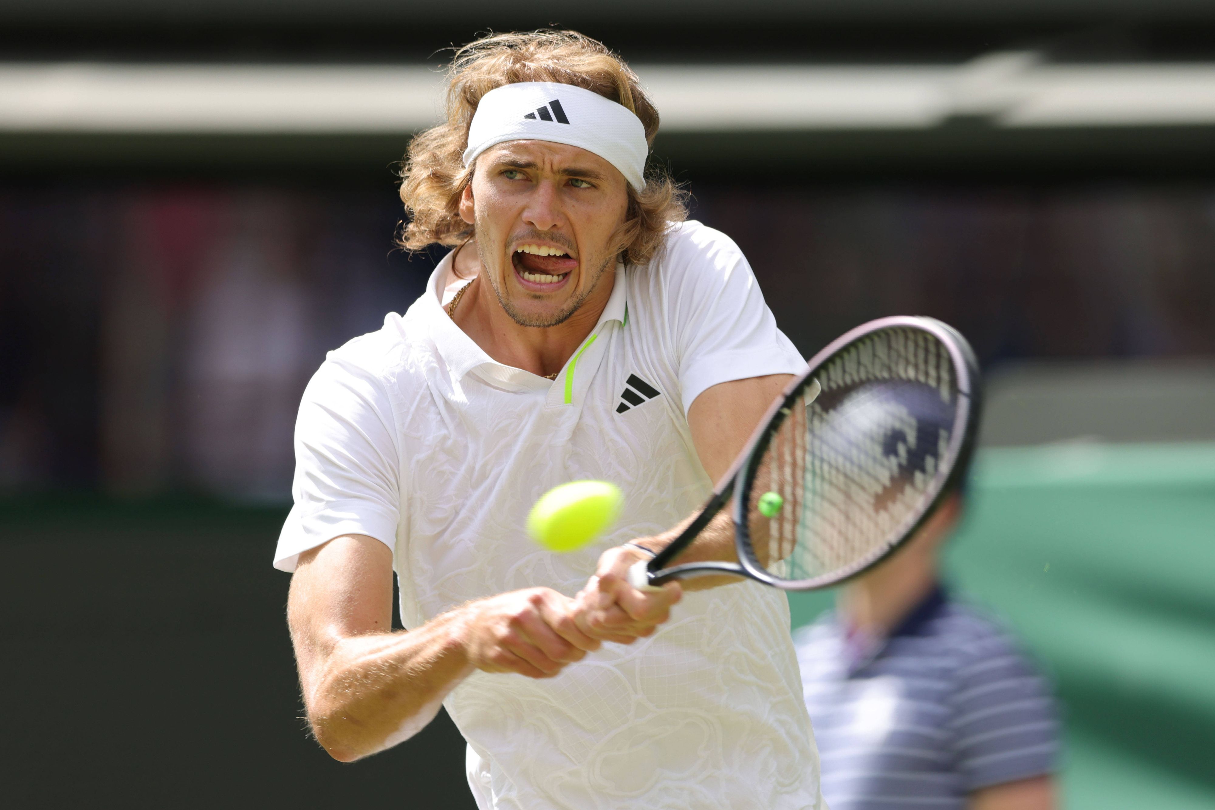 Alexander Zverev ärgert sich über seinen Vater und seinen Bruder. 