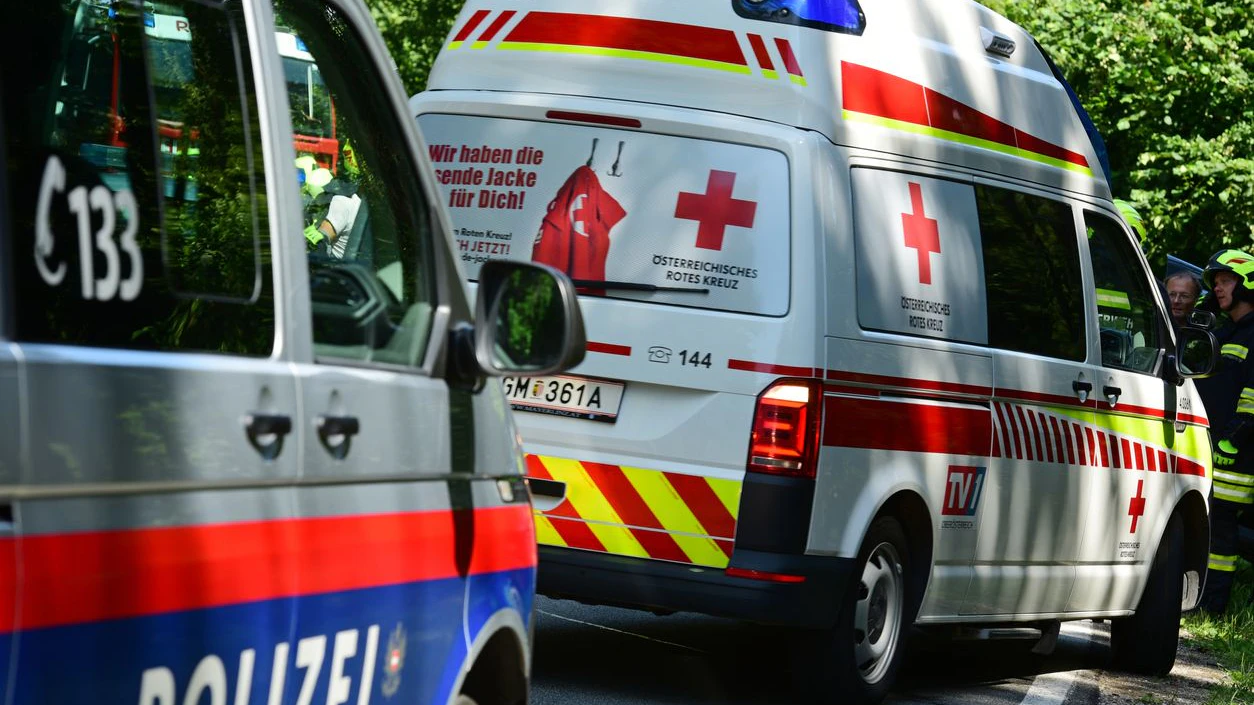 Die einschreitenden Einsatzkräfte konnten das Leben des 77-Jährigen nicht mehr retten. Symbolbild. 