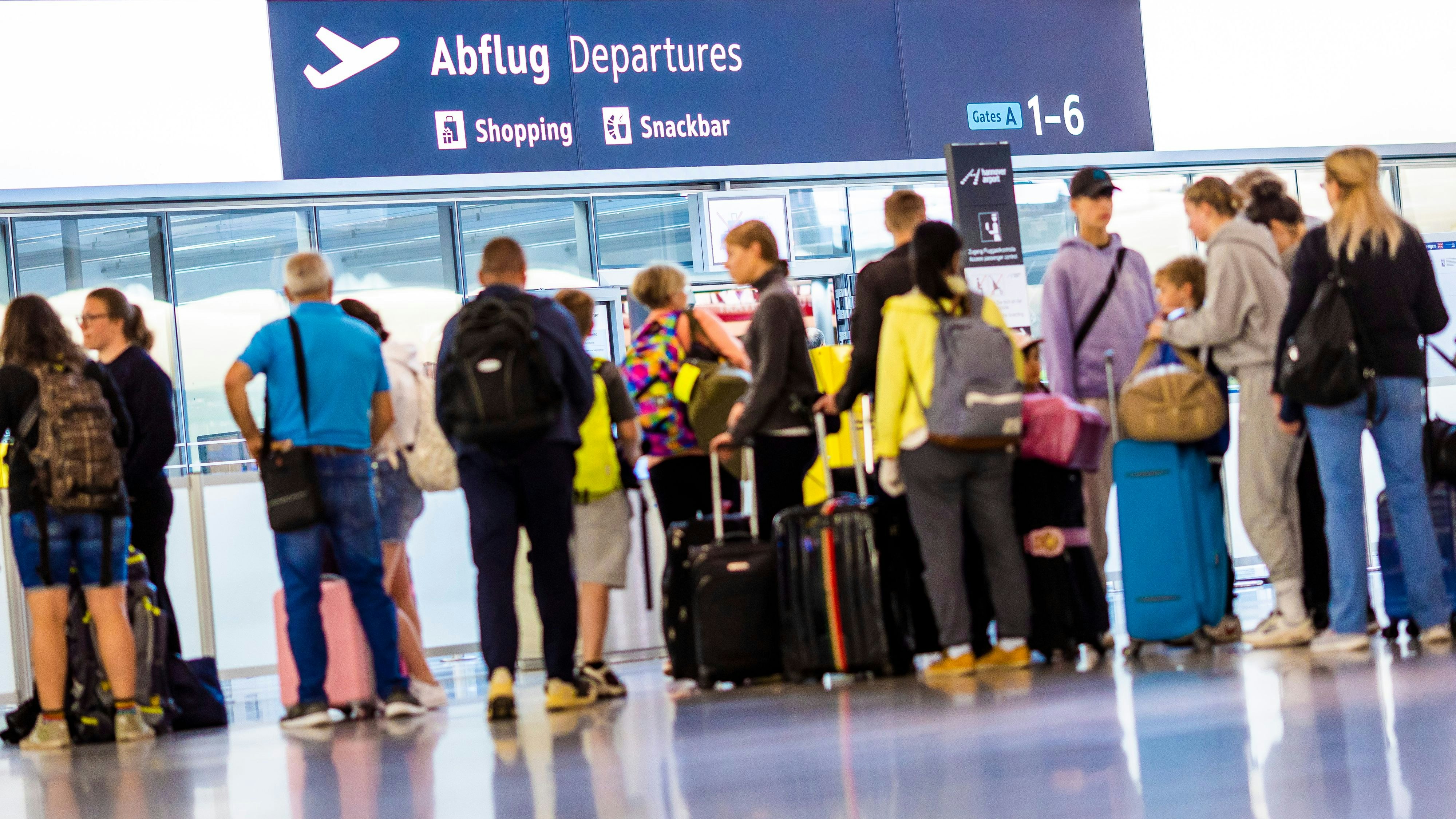 Flughafen (Symbolbild)