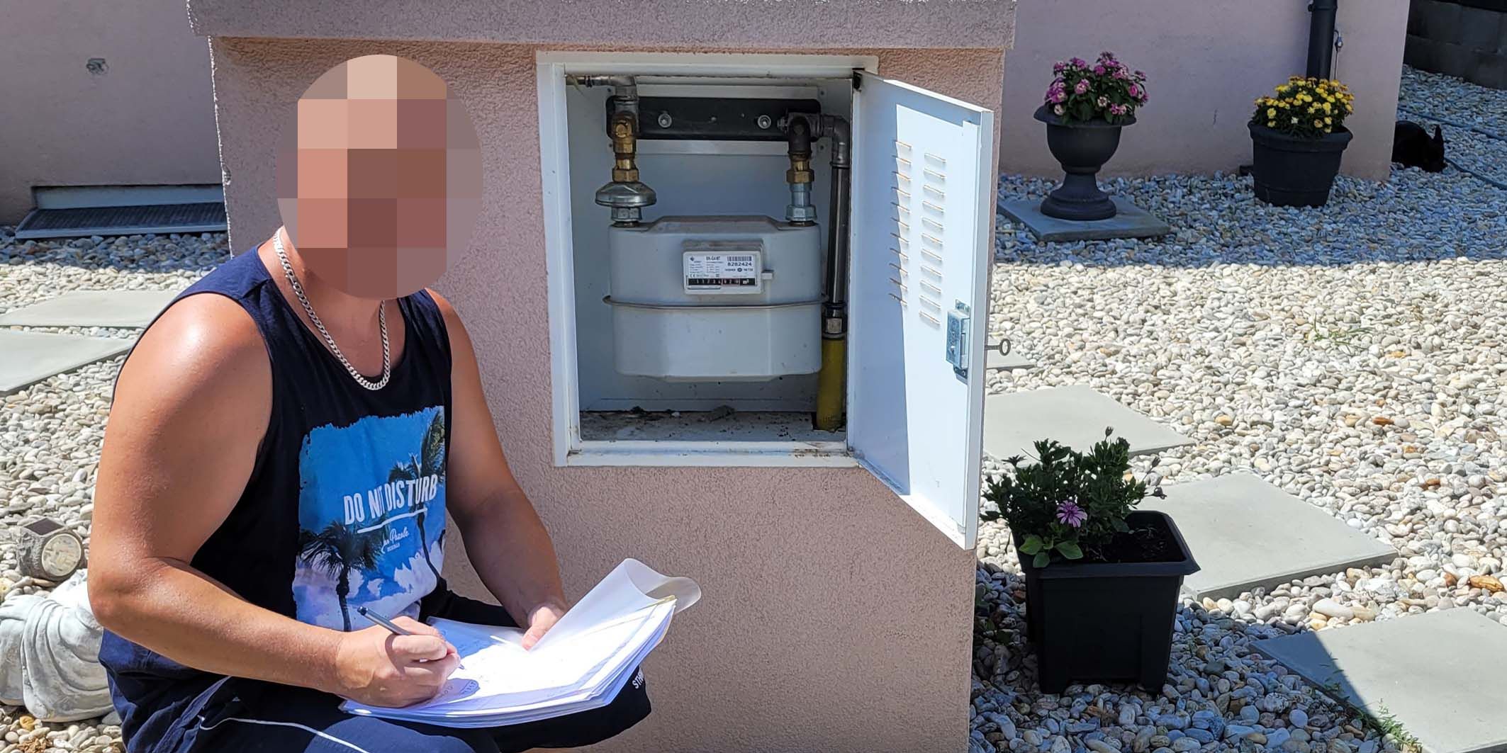 Für Familie K. sind die hohen Energiekosten für das neue Zuhause einfach zu viel.